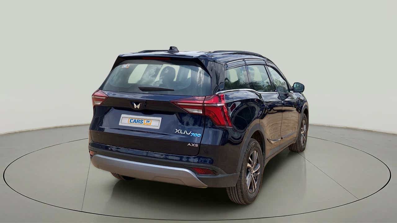 Rear three-quarter view of a Mahindra XUV700 AX5