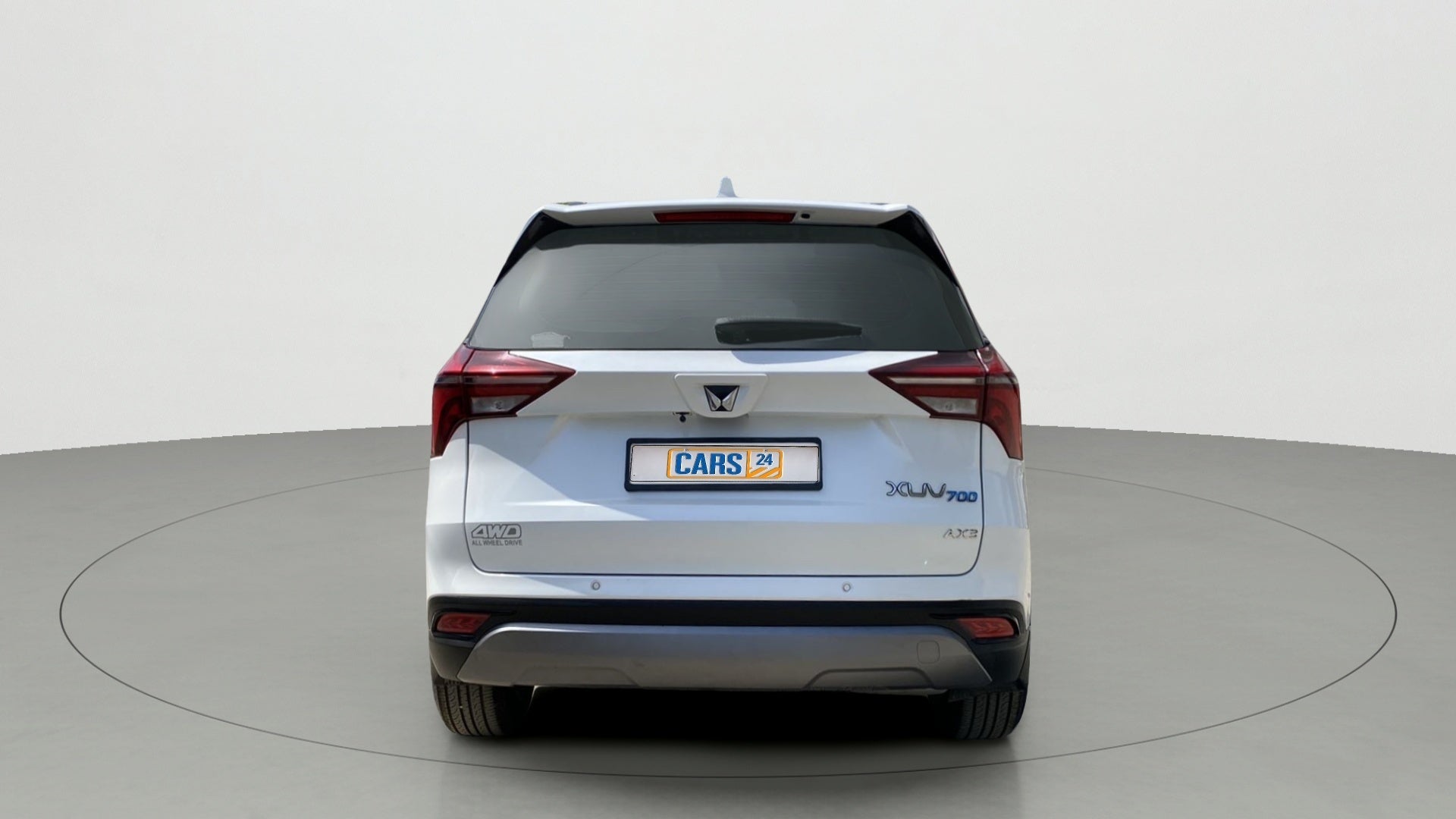 Rear view of a Mahindra XUV700