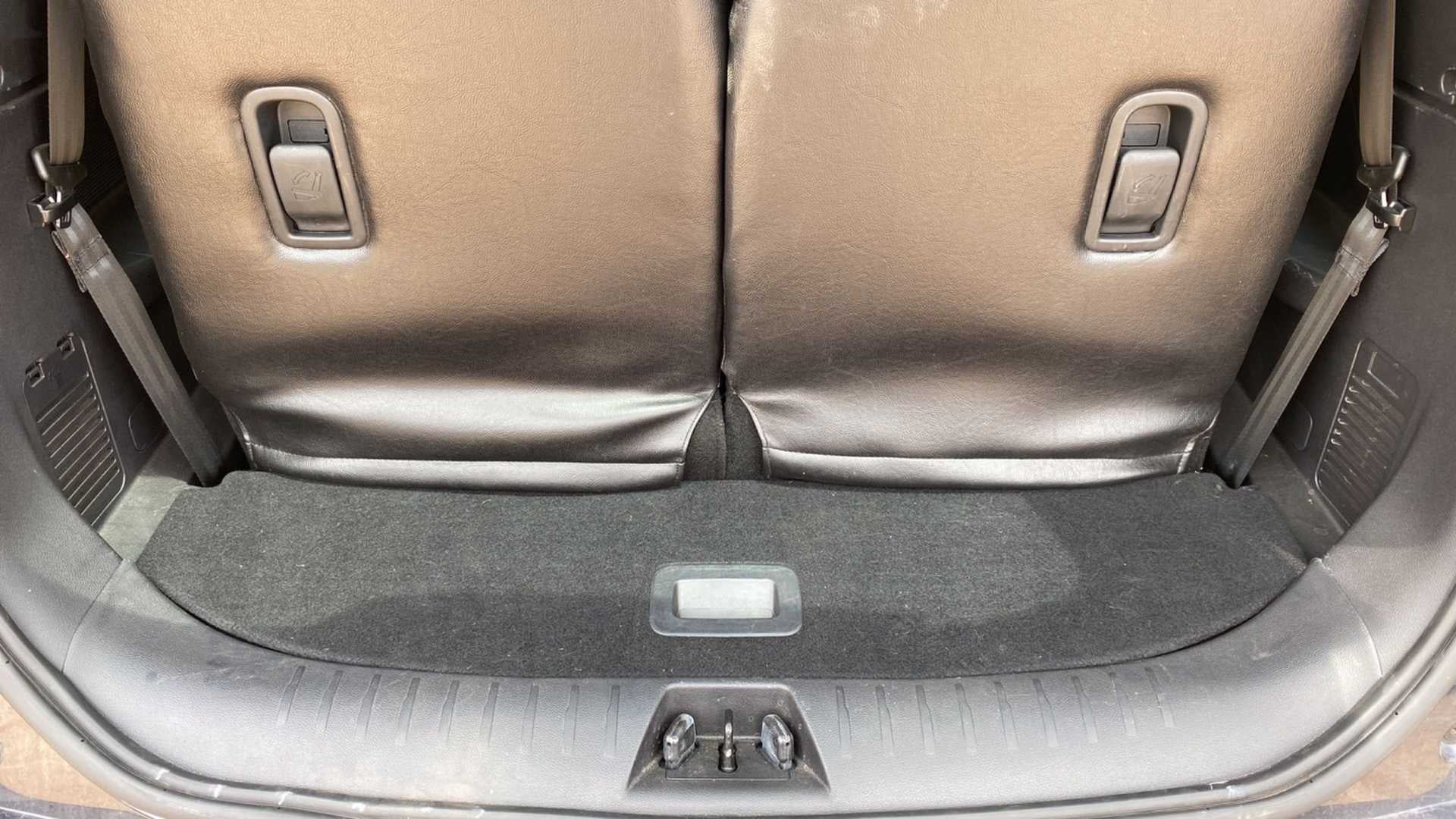 Boot area view of a Mahindra XUV700