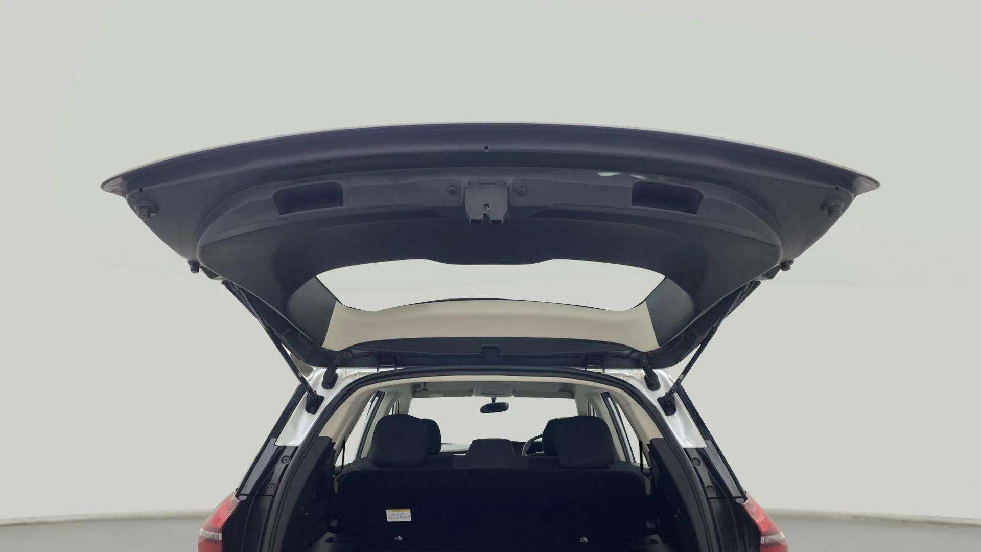 Boot open view of a Mahindra XUV700