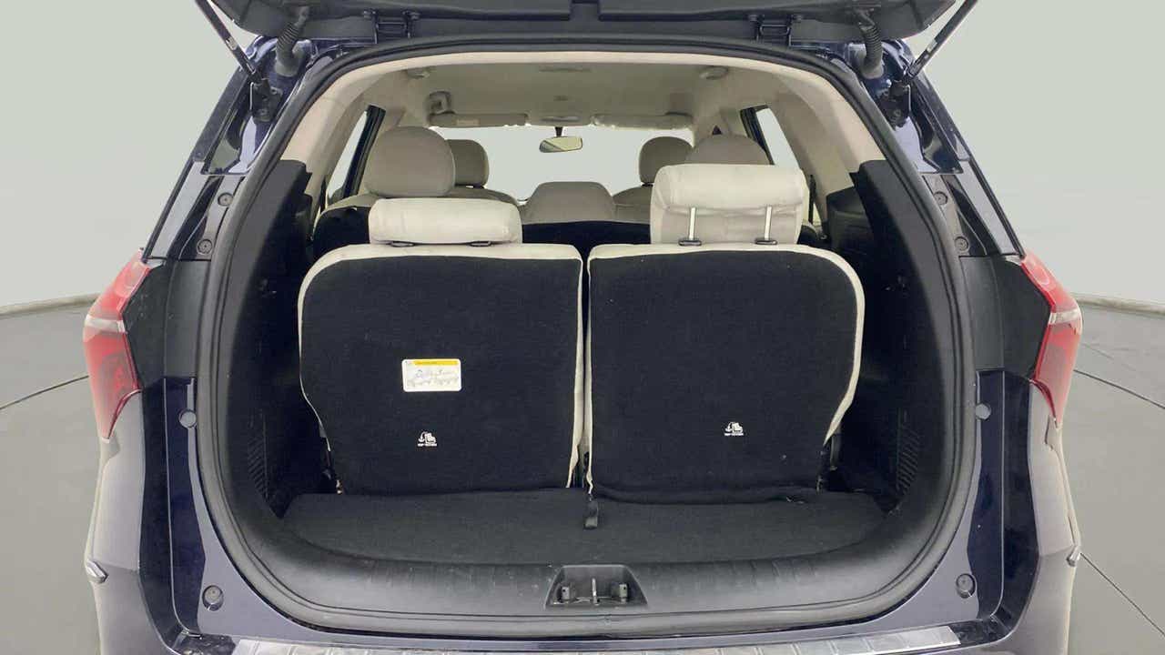 Rear cargo area view of a Mahindra XUV700