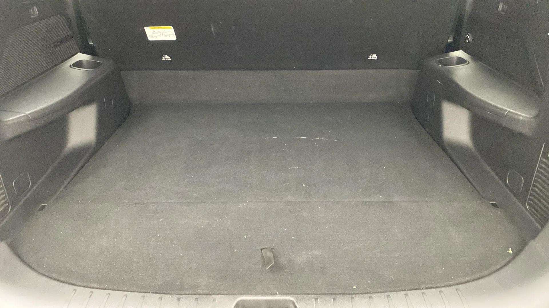 Boot space of a Mahindra XUV700