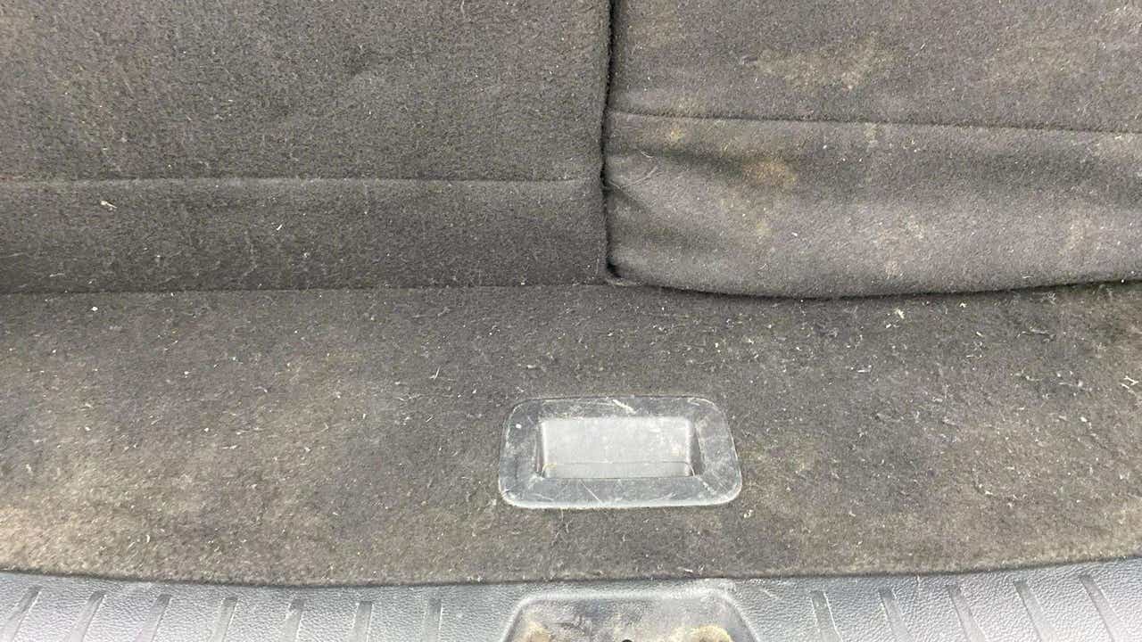 Boot area of a Mahindra XUV700