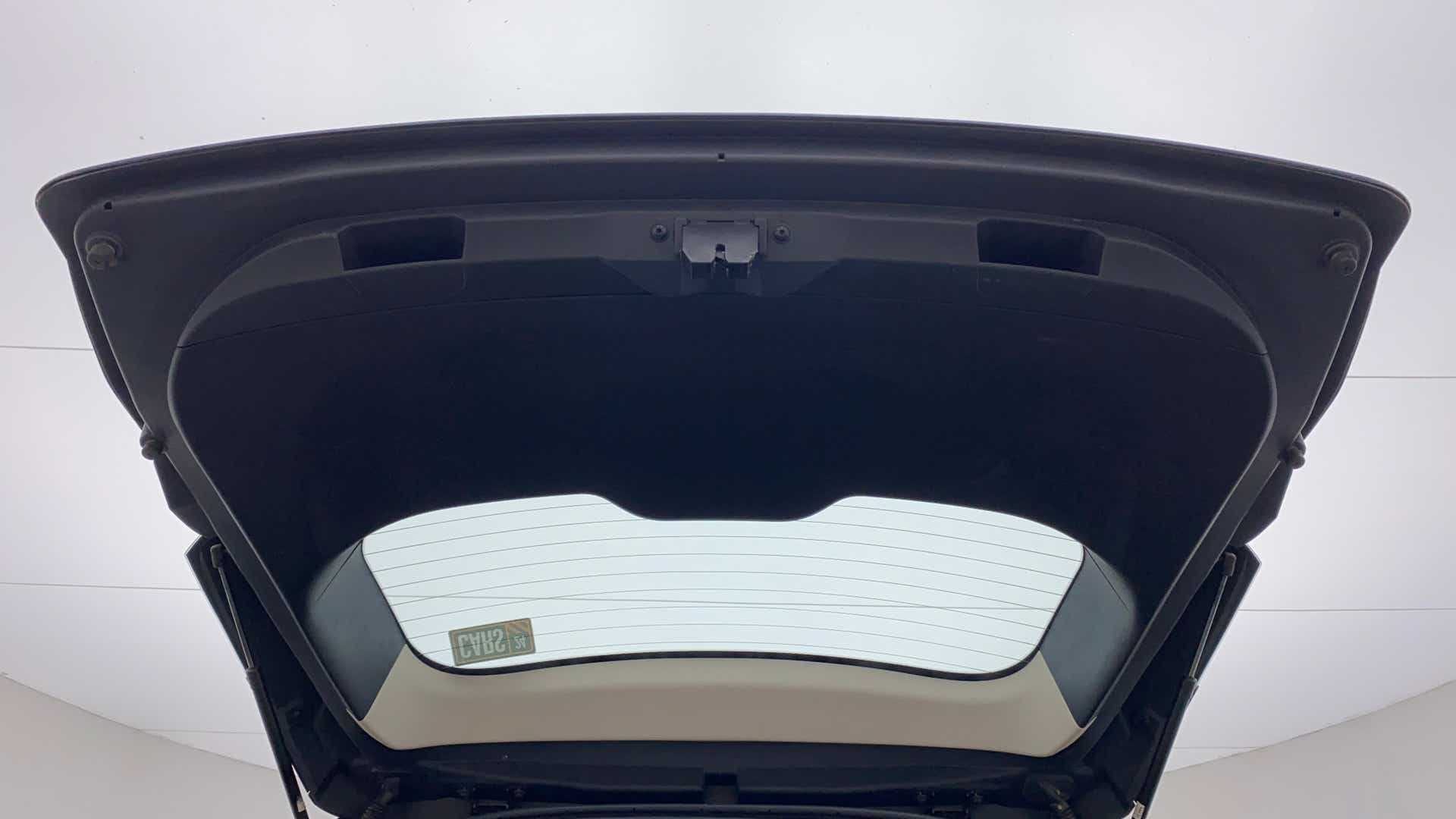 Open tailgate view of a Mahindra XUV700