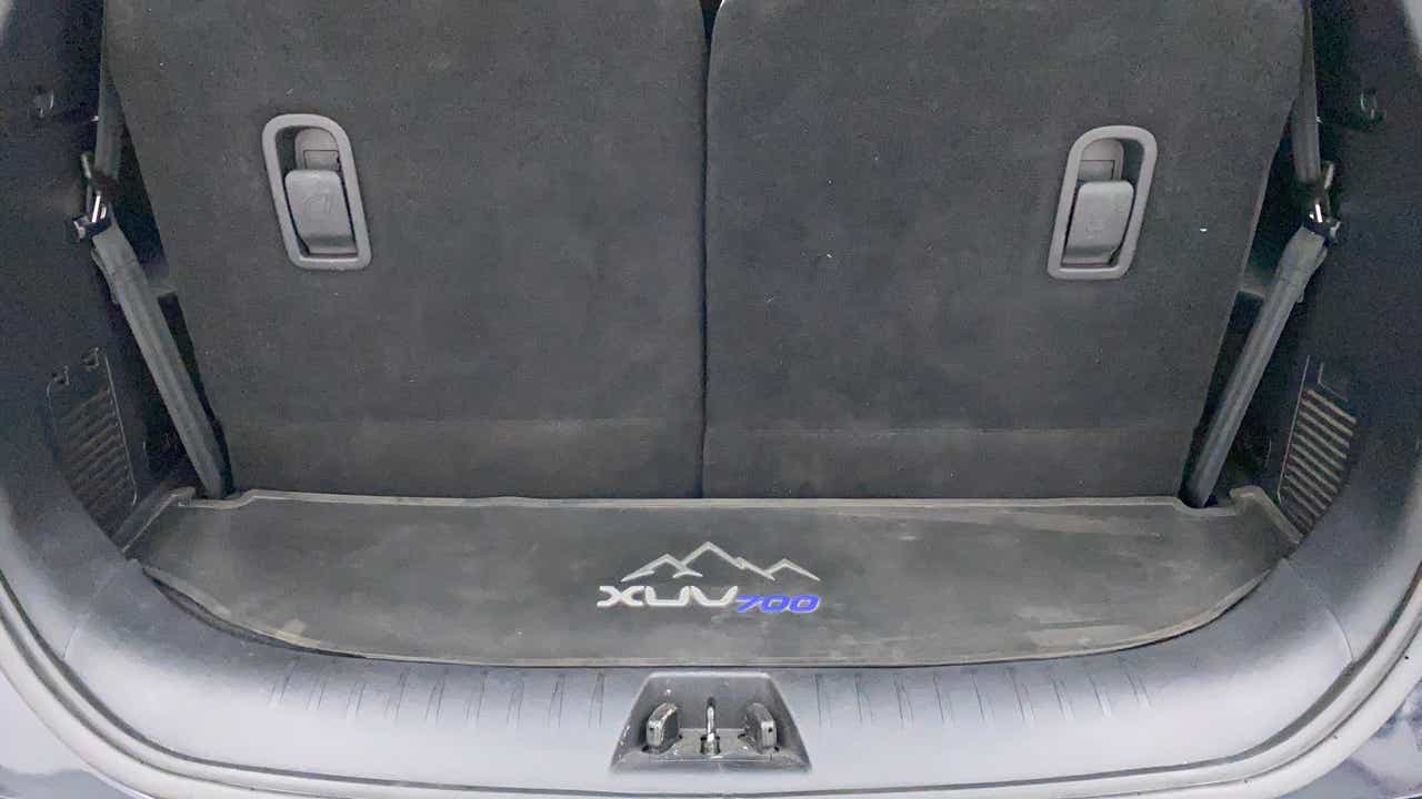 Boot space of a Mahindra XUV700