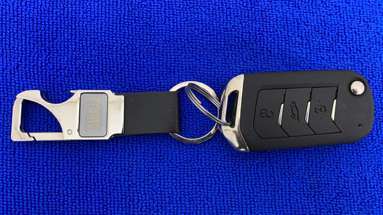 Car key fob on a keychain for a Mahindra XUV700