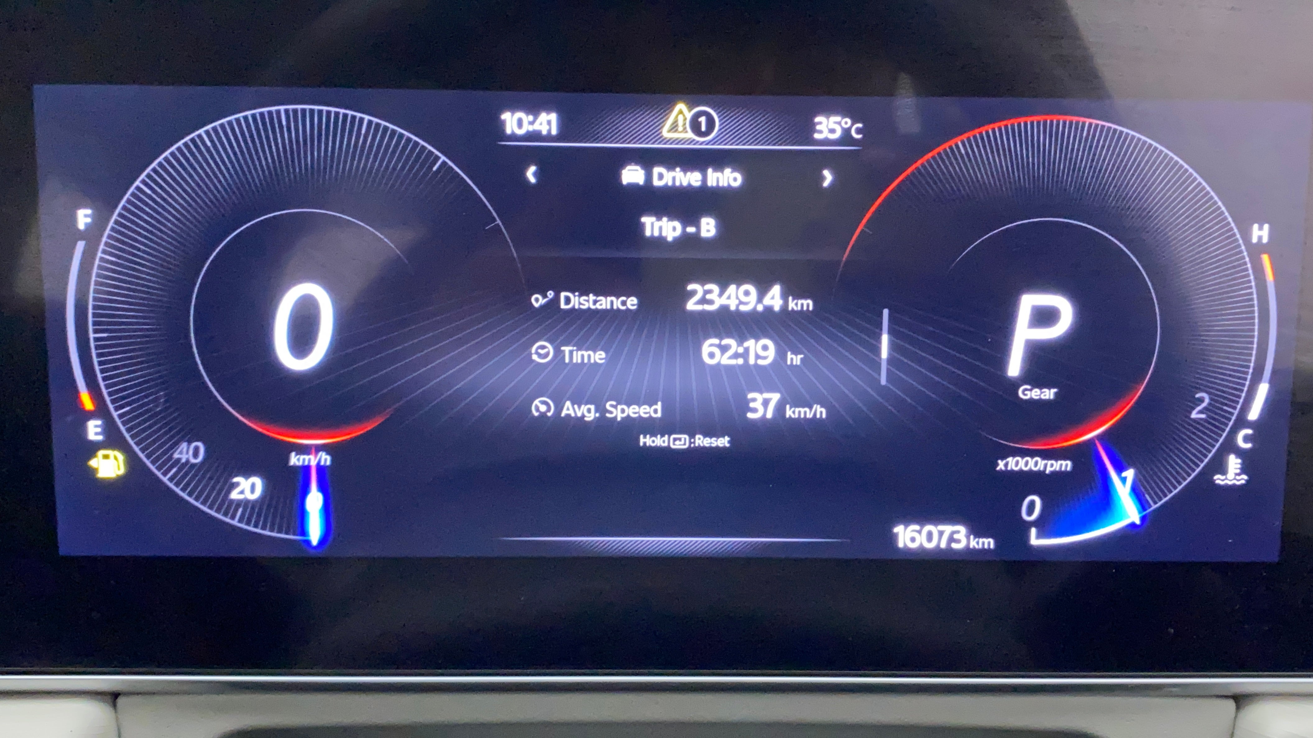 Digital instrument cluster of a Mahindra XUV700