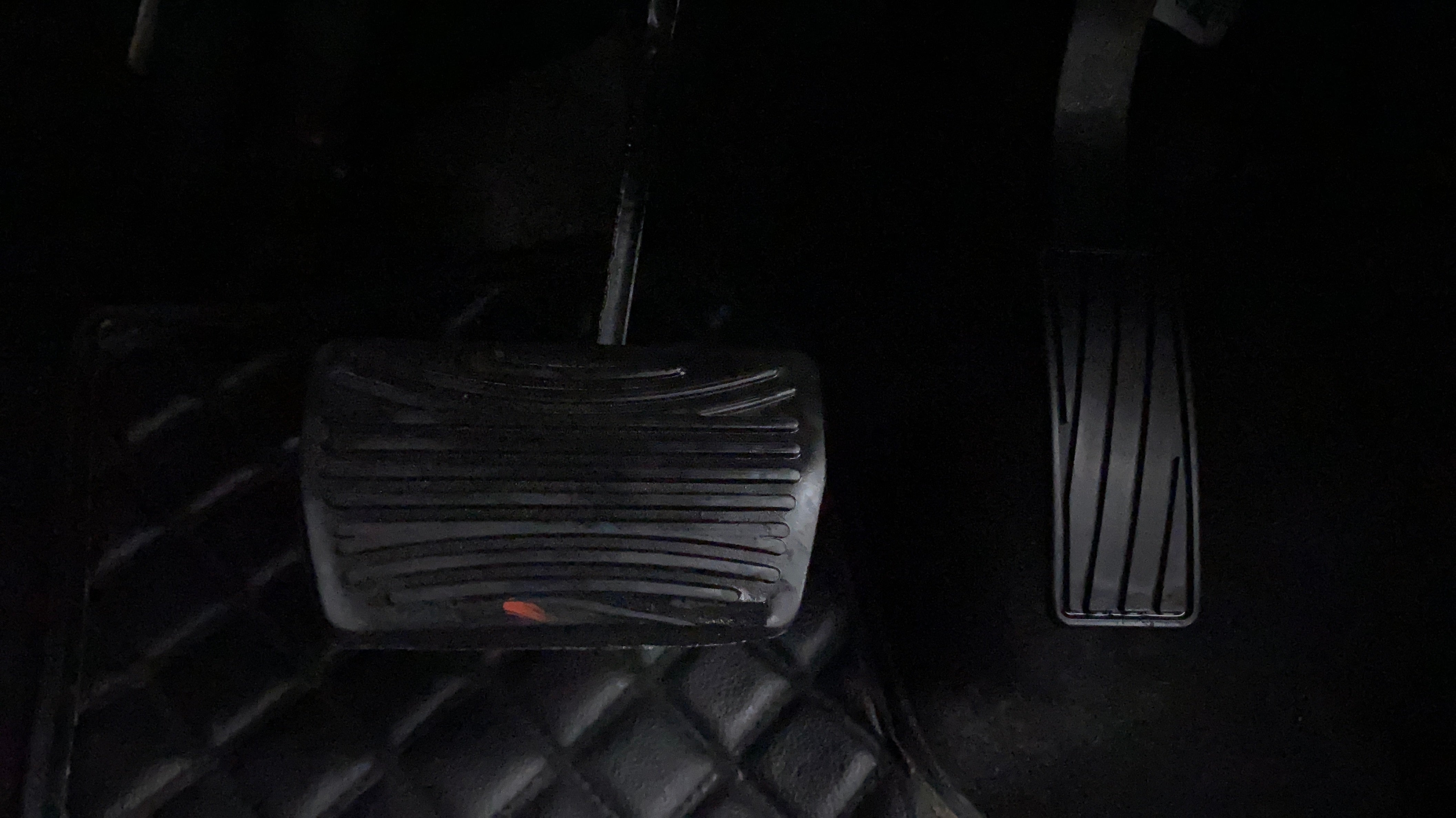 Pedals of a Mahindra XUV700