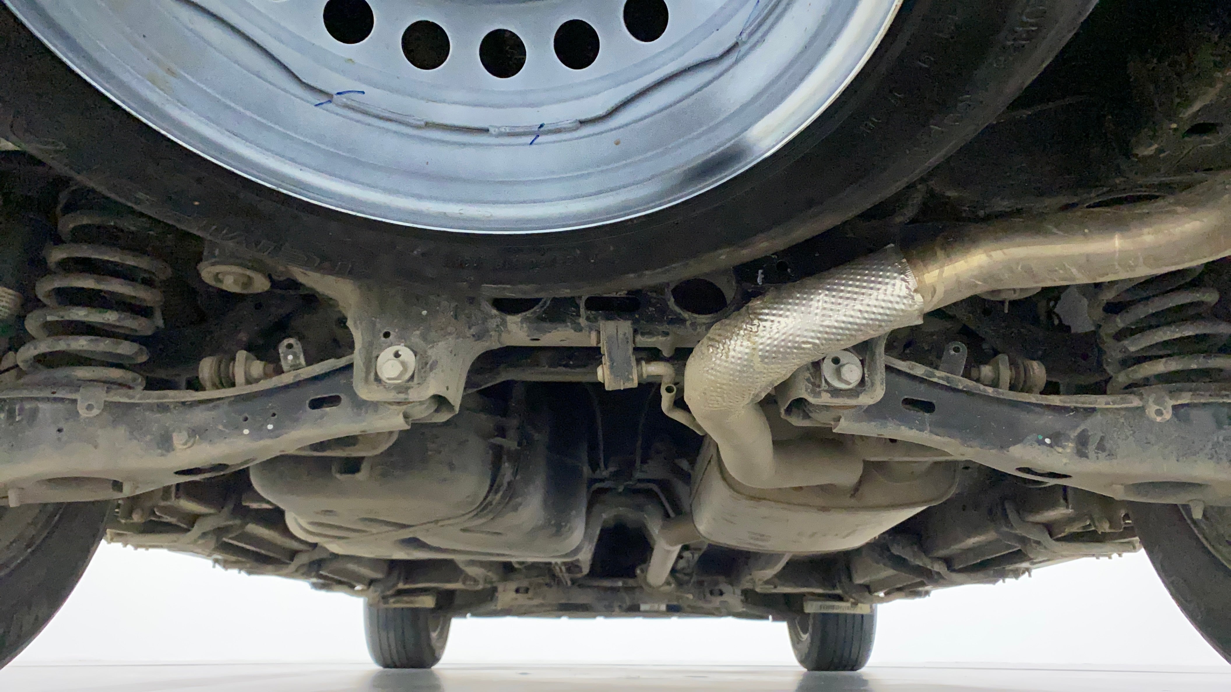 Undercarriage view of a Mahindra XUV700