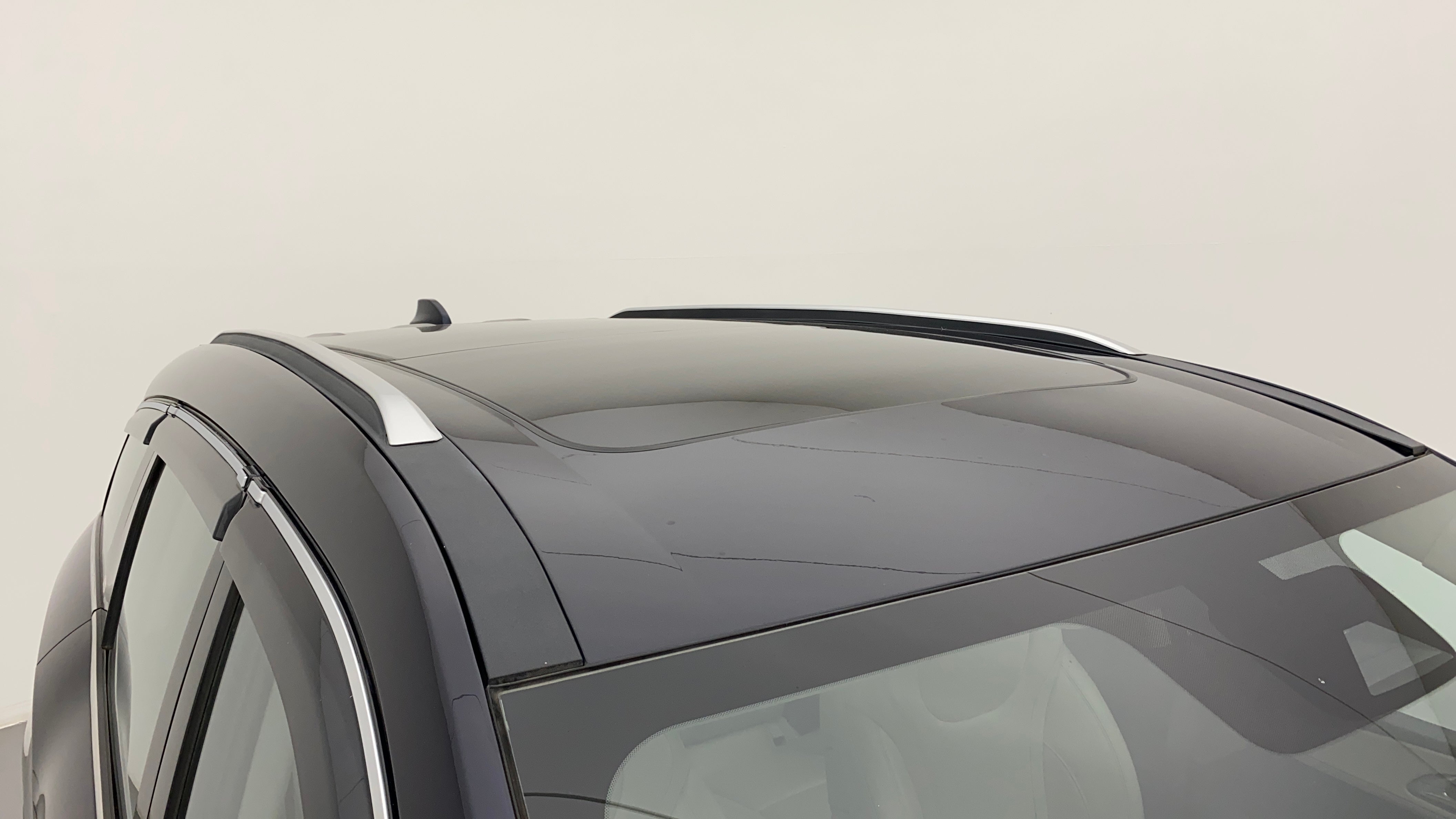 Sunroof view of a Mahindra XUV700
