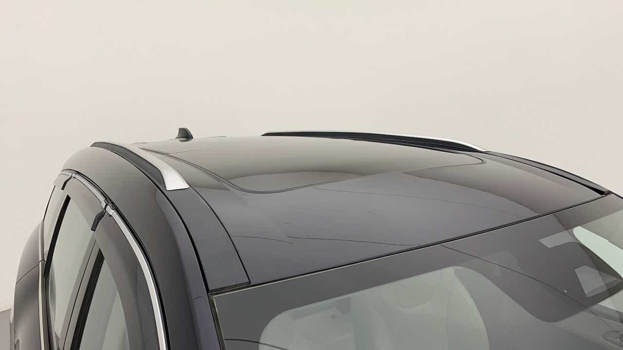 Sunroof view of a Mahindra XUV700