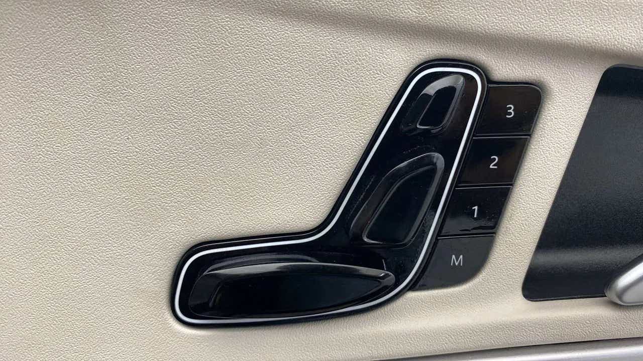 Seat adjustment controls of a Mahindra XUV700