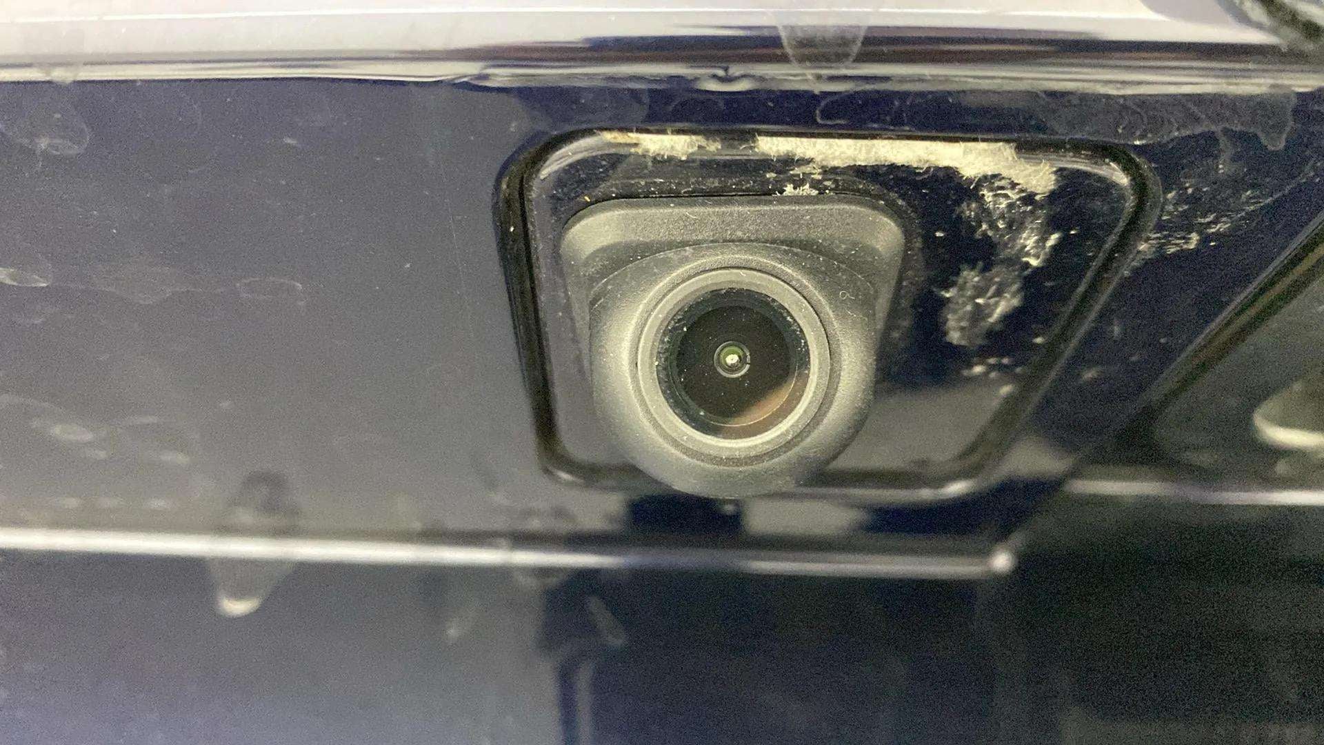 Rear camera close-up of a Mahindra XUV700