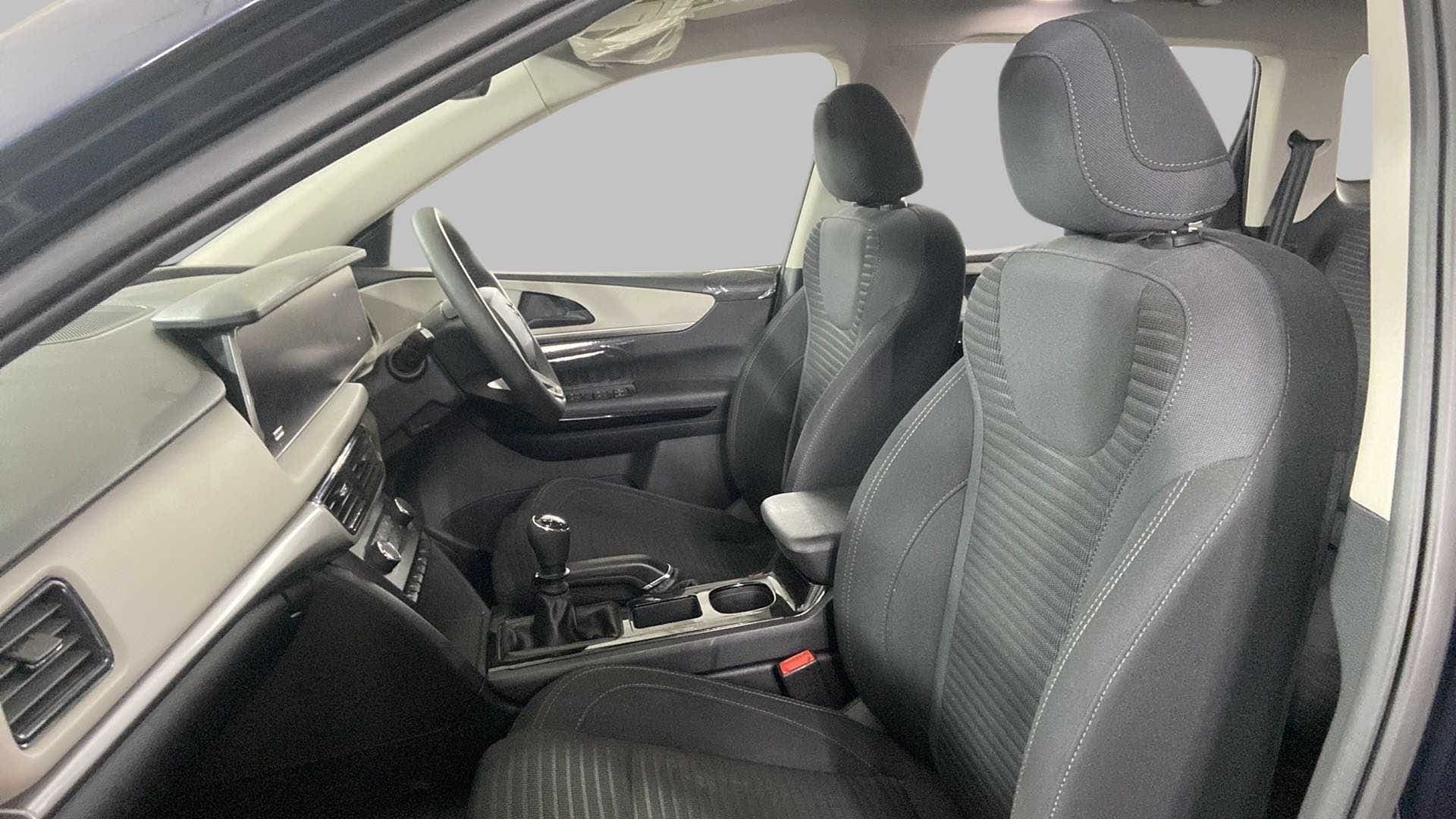 Front interior cabin of a Mahindra XUV700