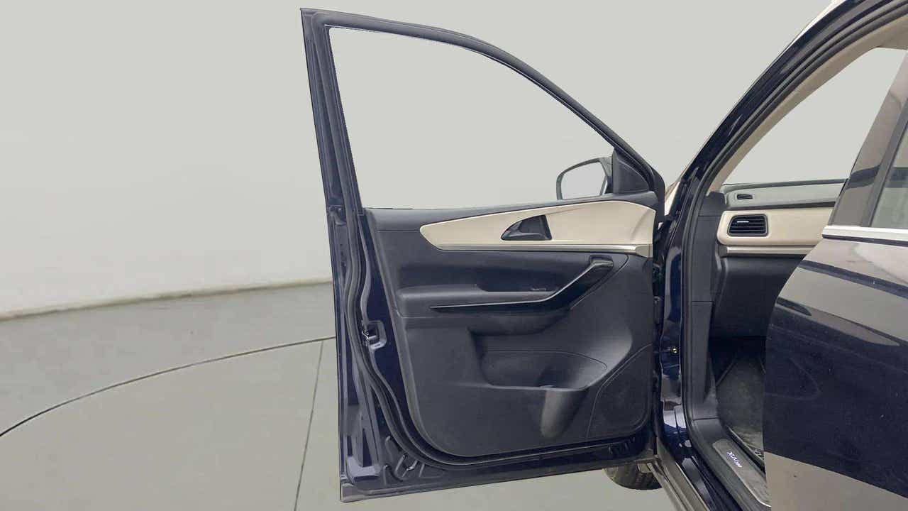 Front driver side door view of a Mahindra XUV700