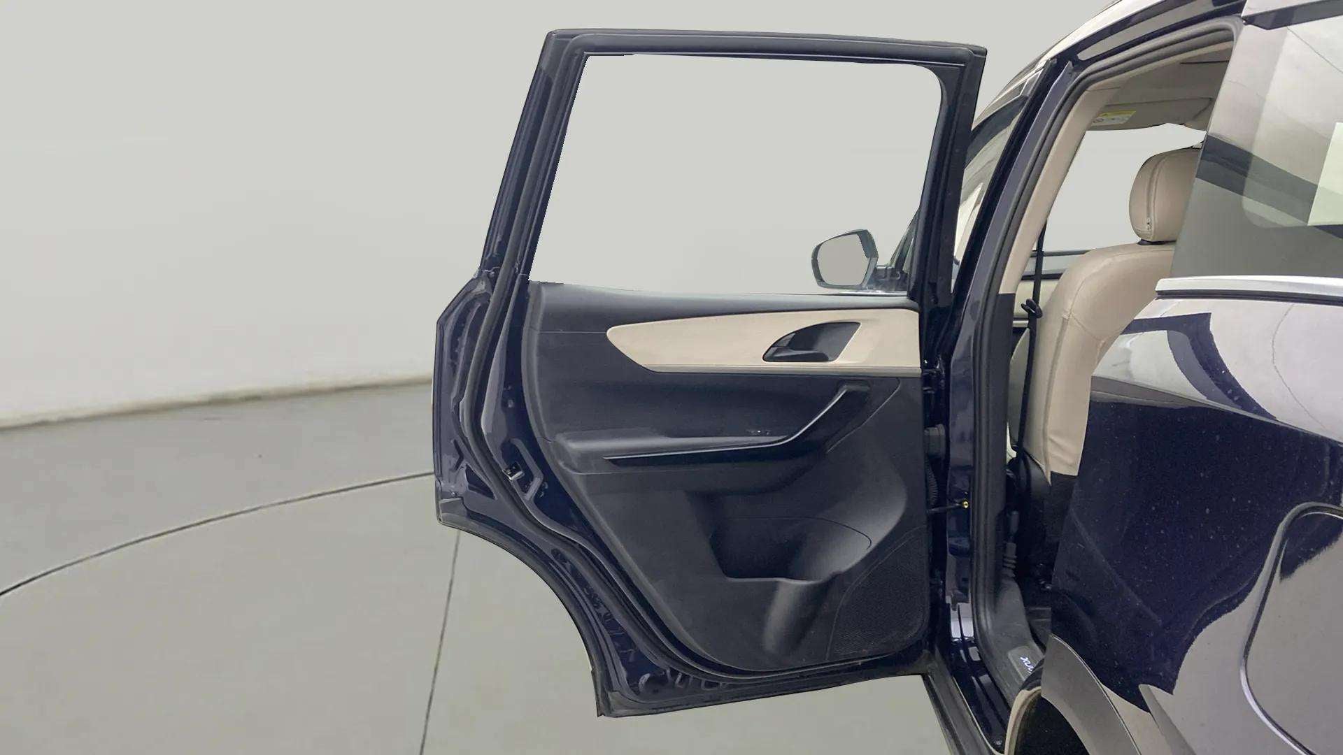Rear door interior of a Mahindra XUV700