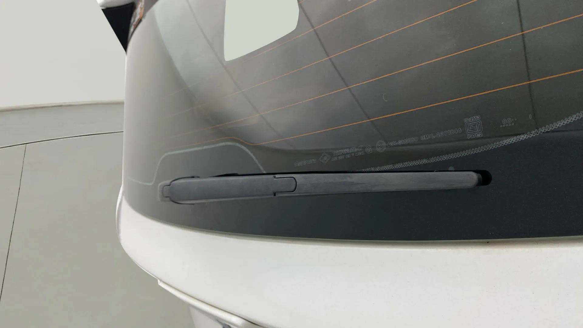 Rear window wiper of a Mahindra XUV700