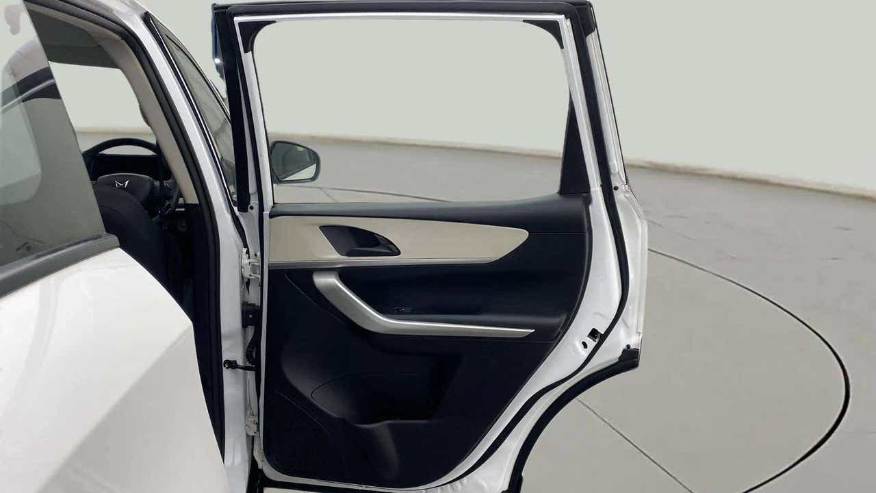 Rear door interior of a Mahindra XUV700
