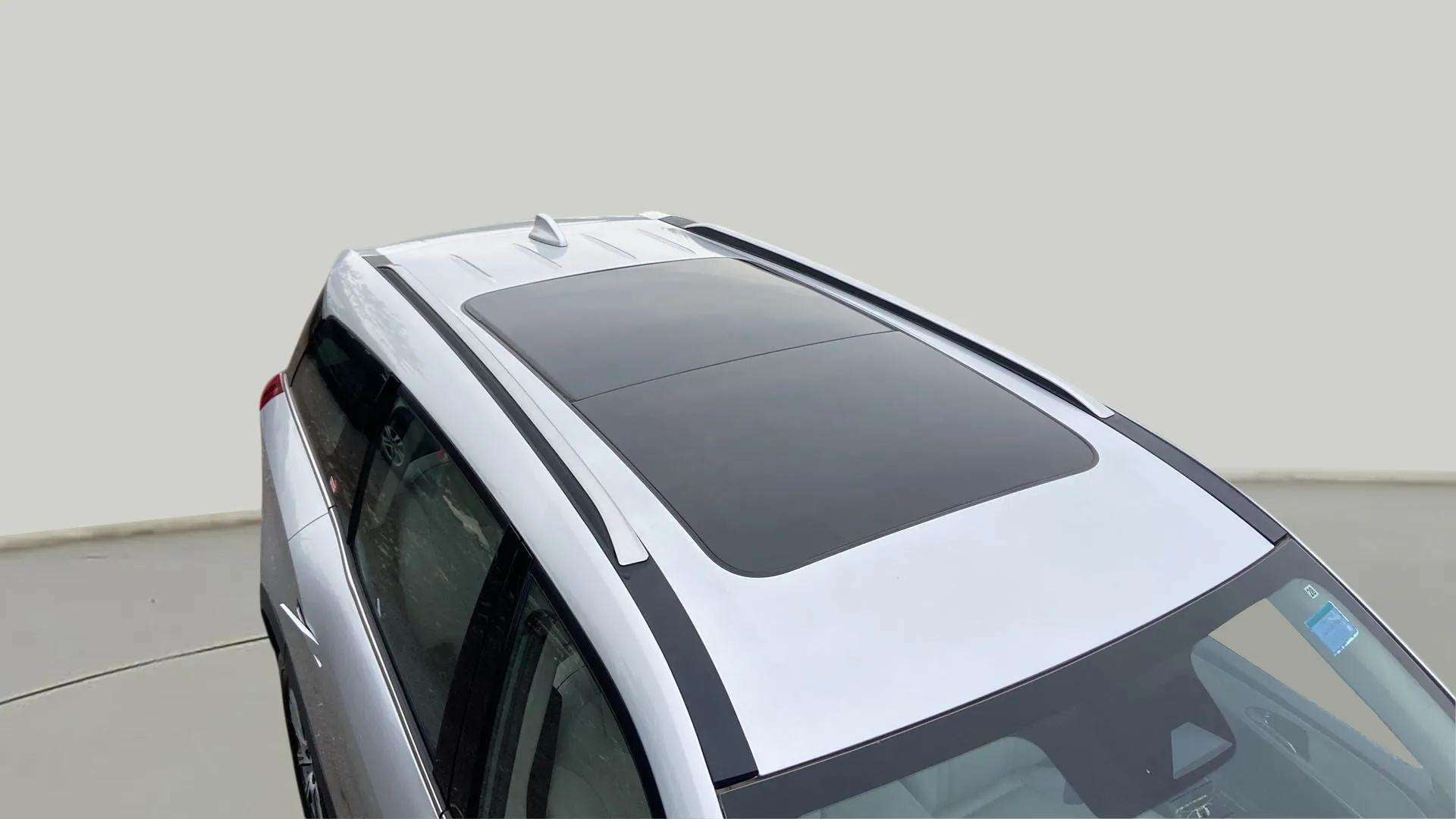 Top view with sunroof of a Mahindra XUV700