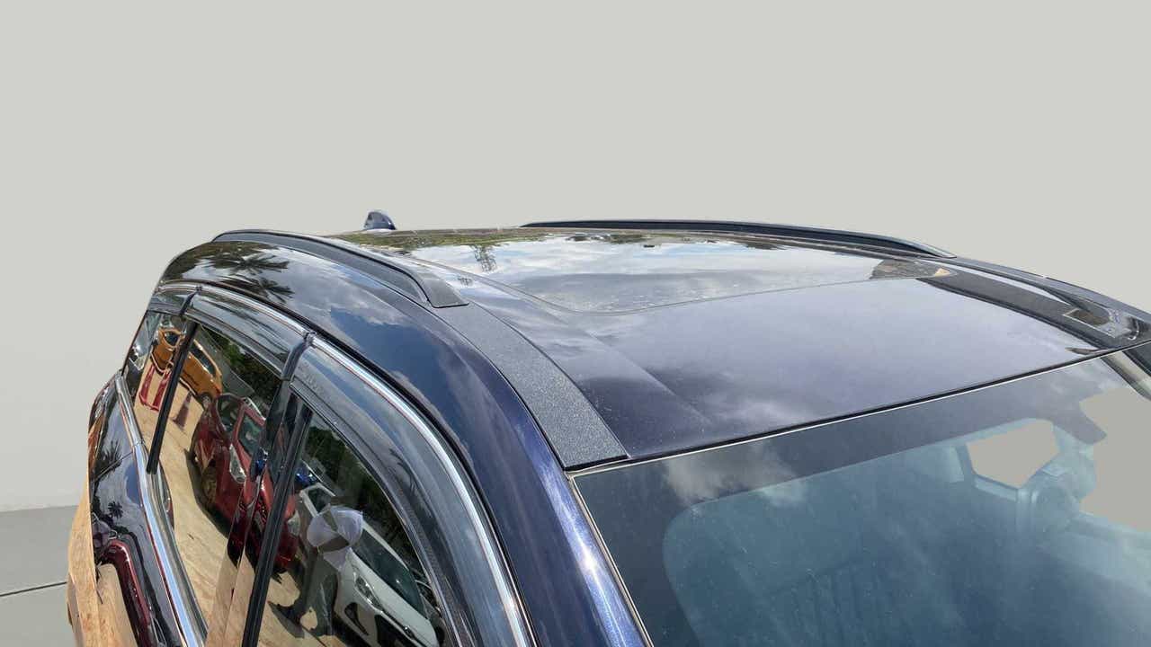 Sunroof view of a Mahindra XUV700