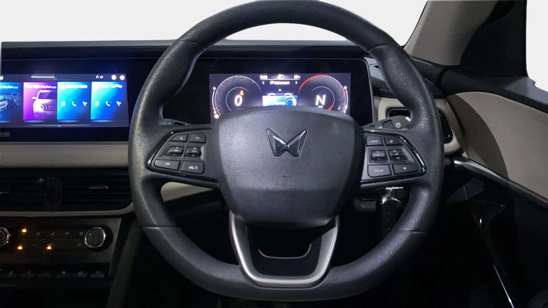 Steering wheel and dashboard of a Mahindra XUV700