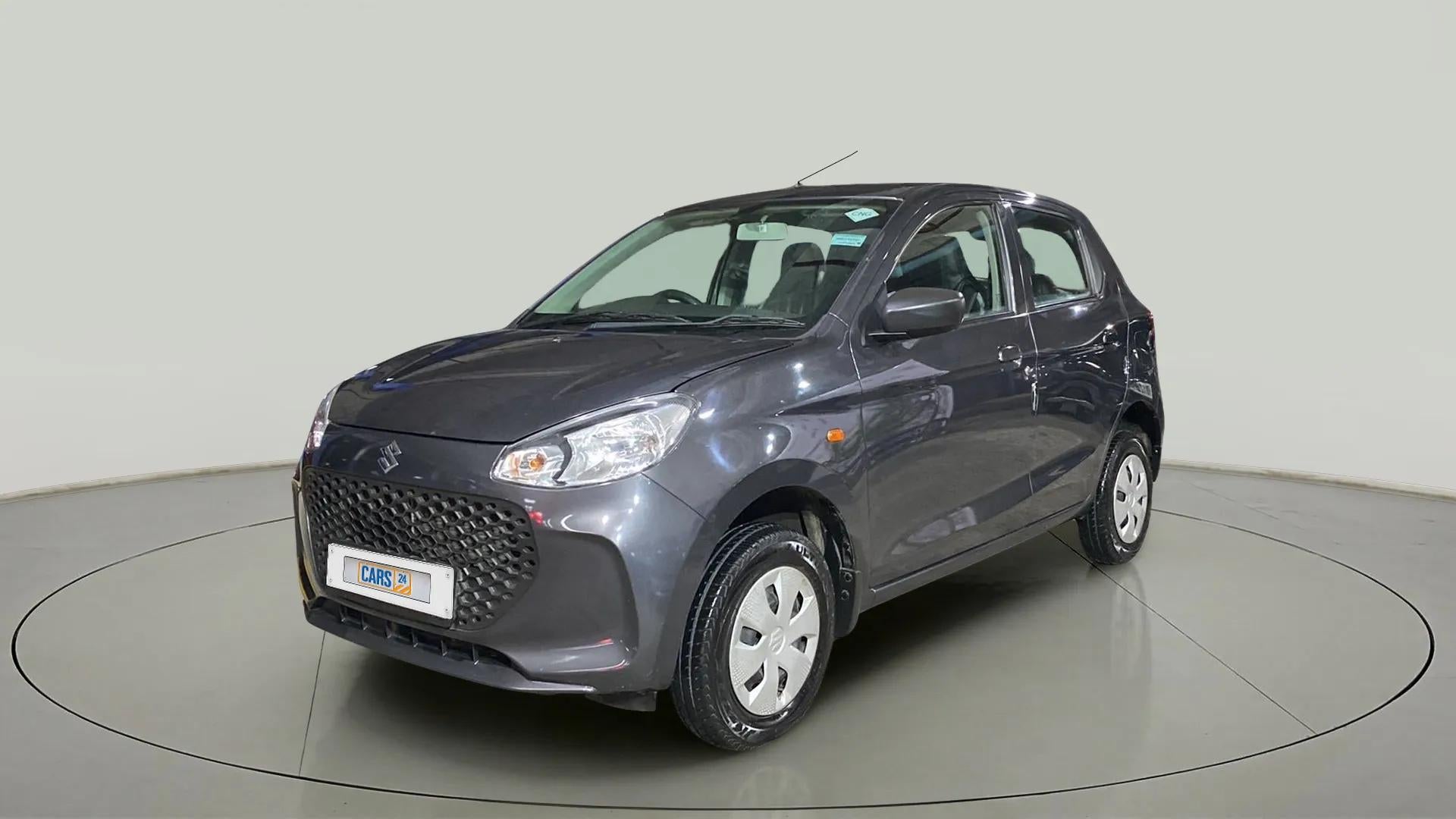 Front three-quarter view of a Maruti Suzuki Alto K10