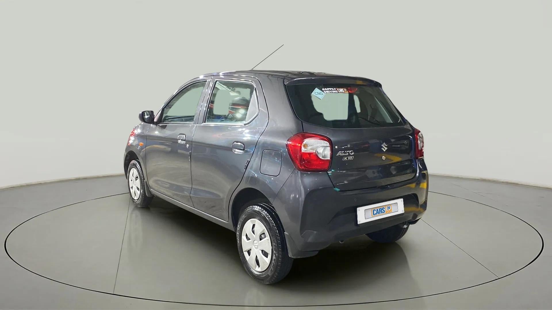 Rear three-quarter view of a Maruti Suzuki Alto K10