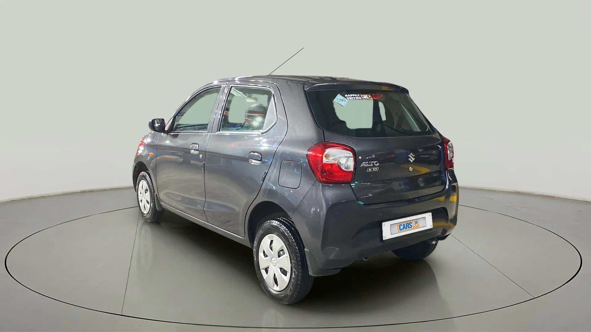 Rear three-quarter view of a Maruti Suzuki Alto K10