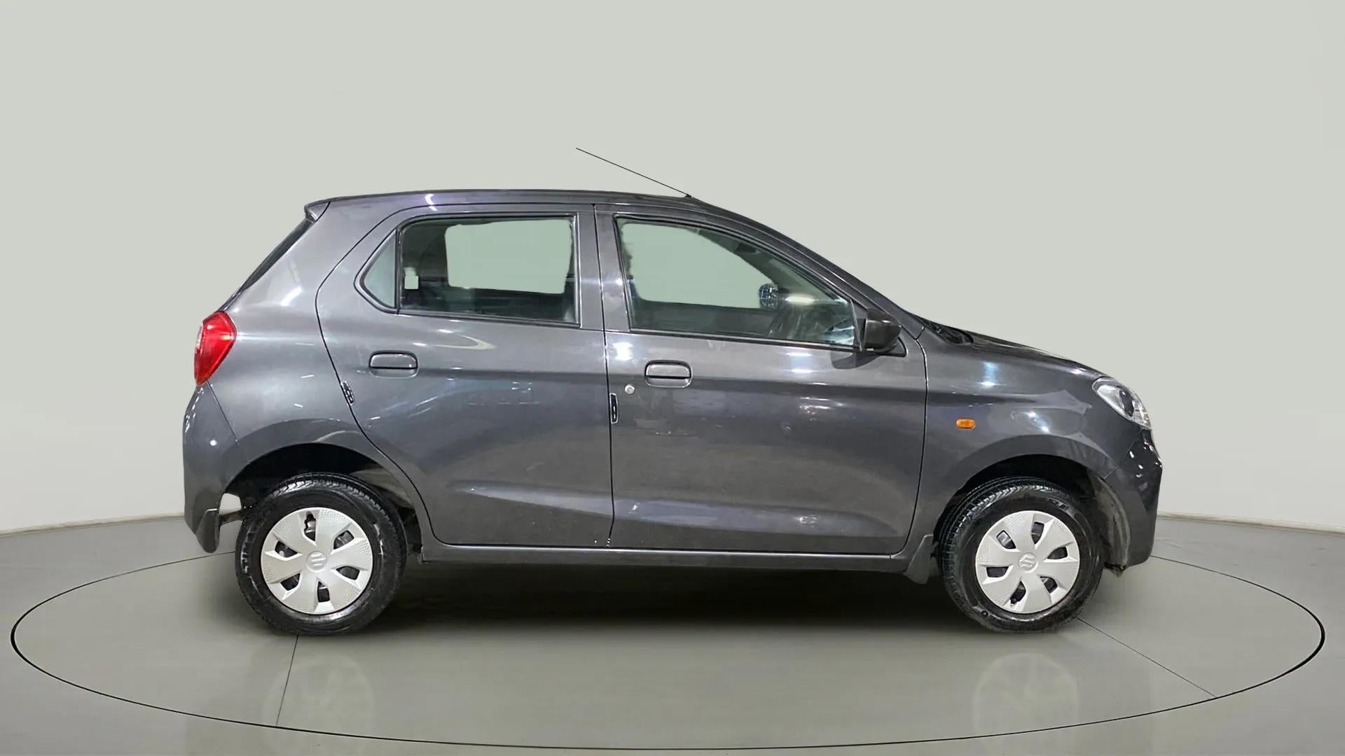 Side view of a Maruti Suzuki Alto K10