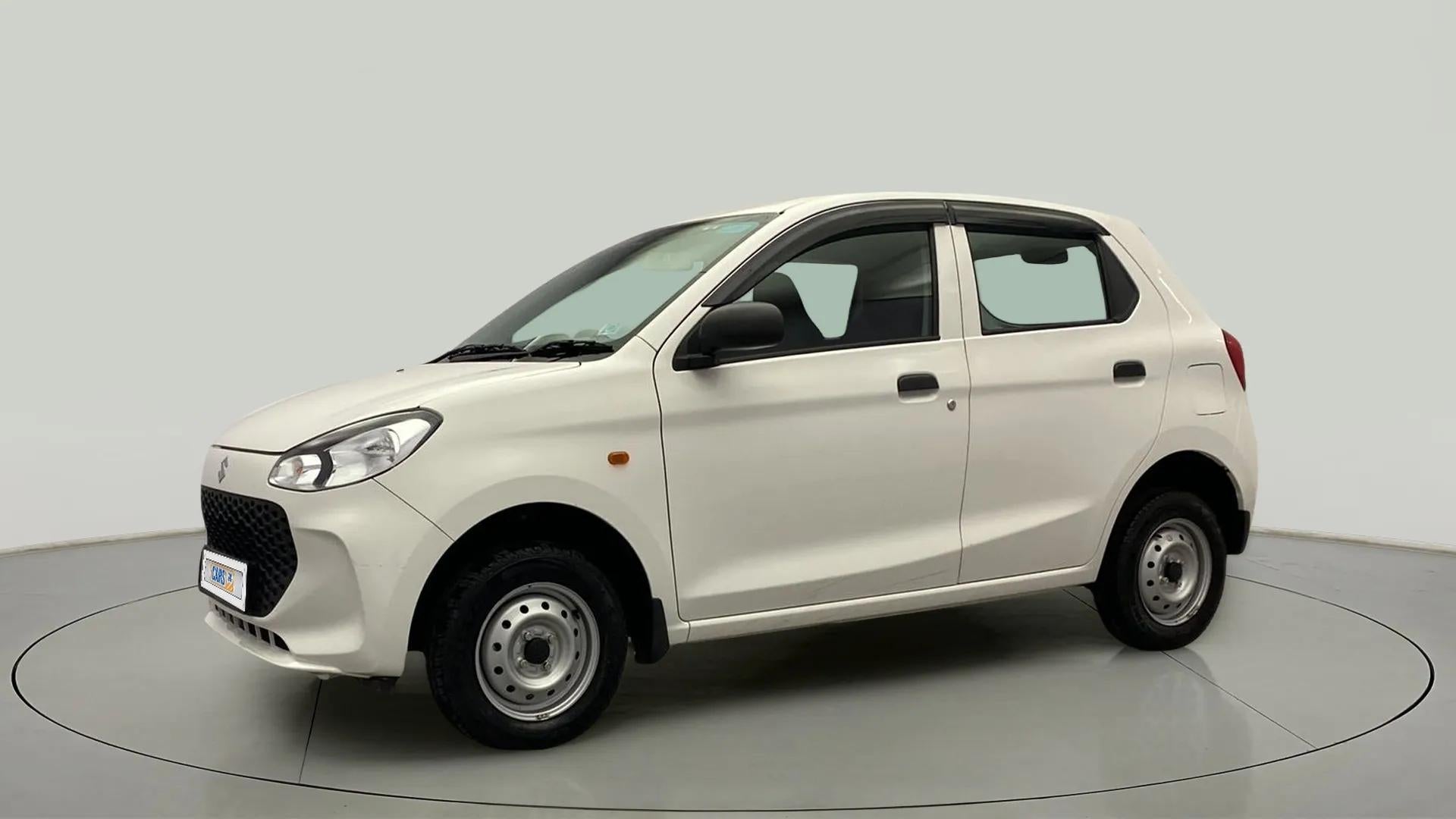 Front side view of a Maruti Suzuki Alto K10