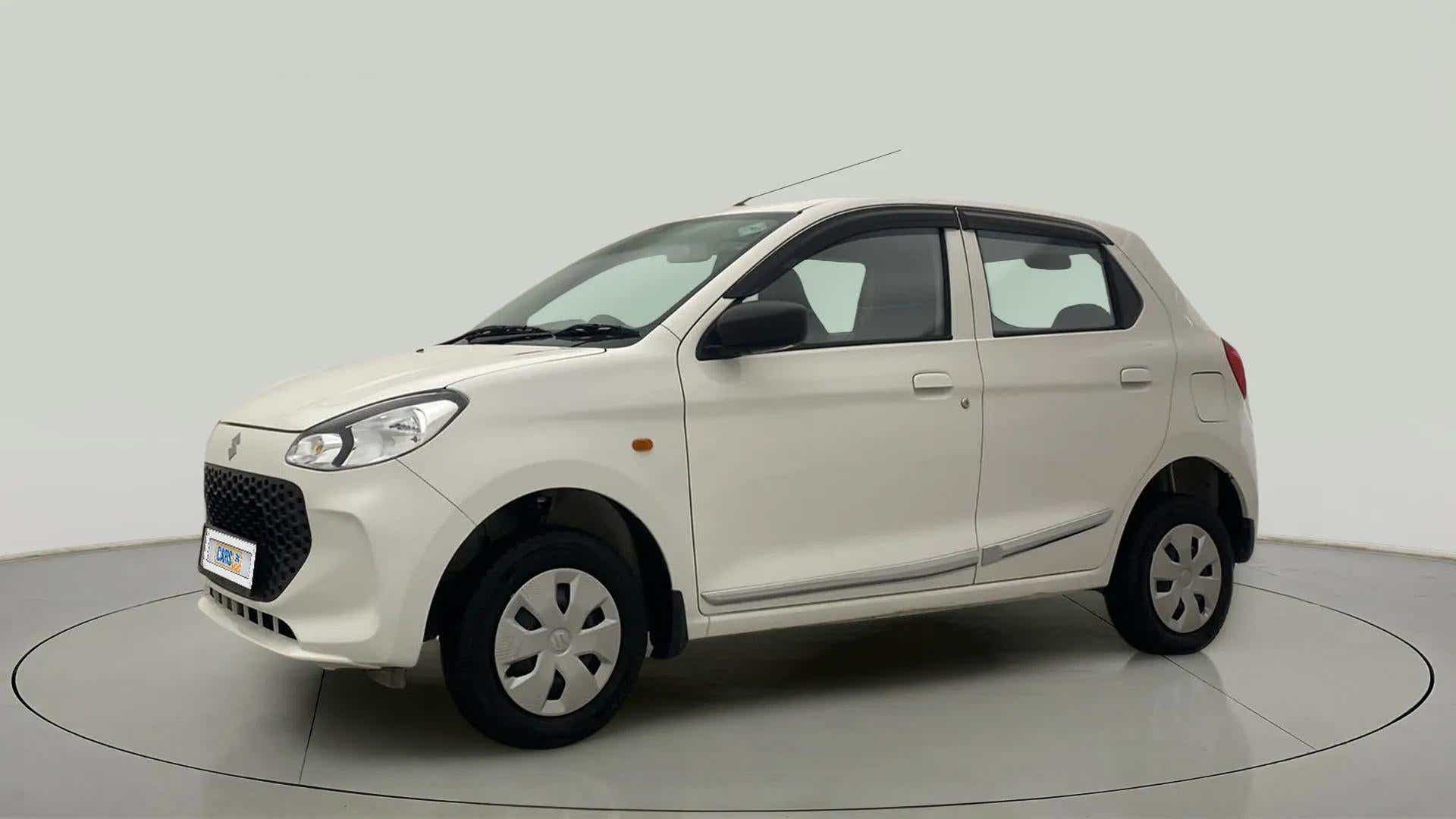Front three-quarter view of a Maruti Suzuki Alto K10