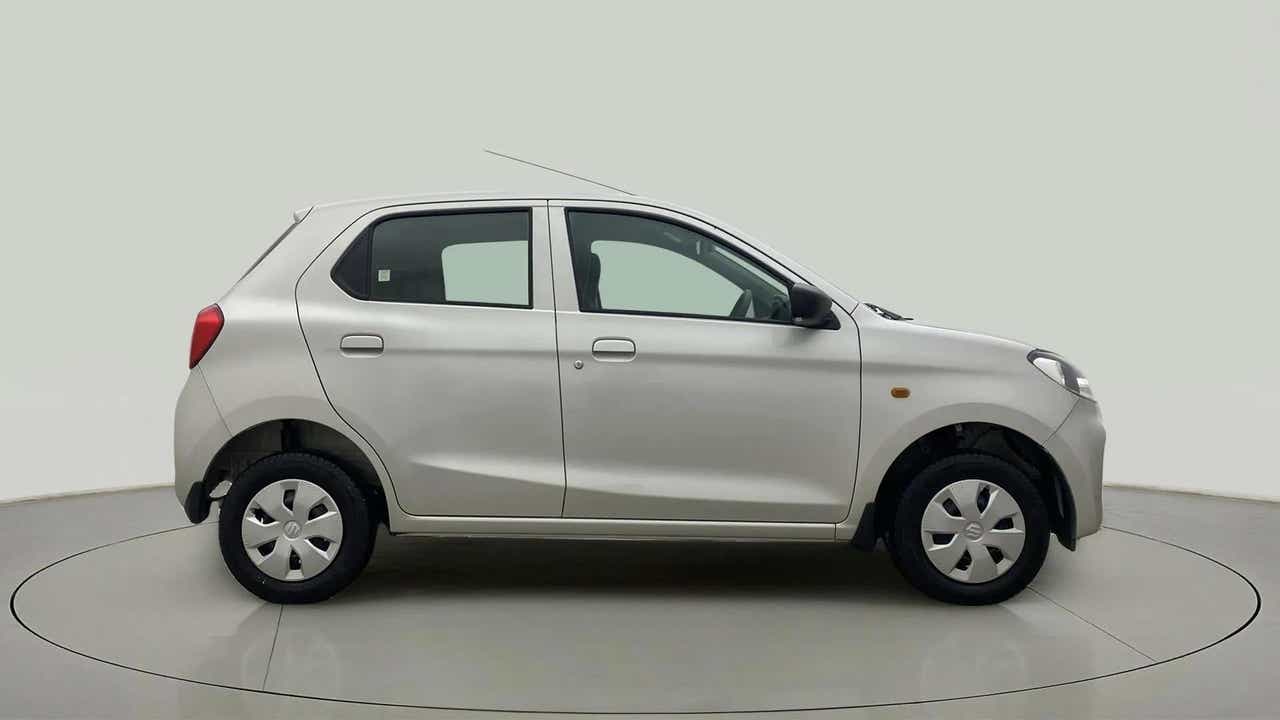 Side view of a maruti suzuki alto k10