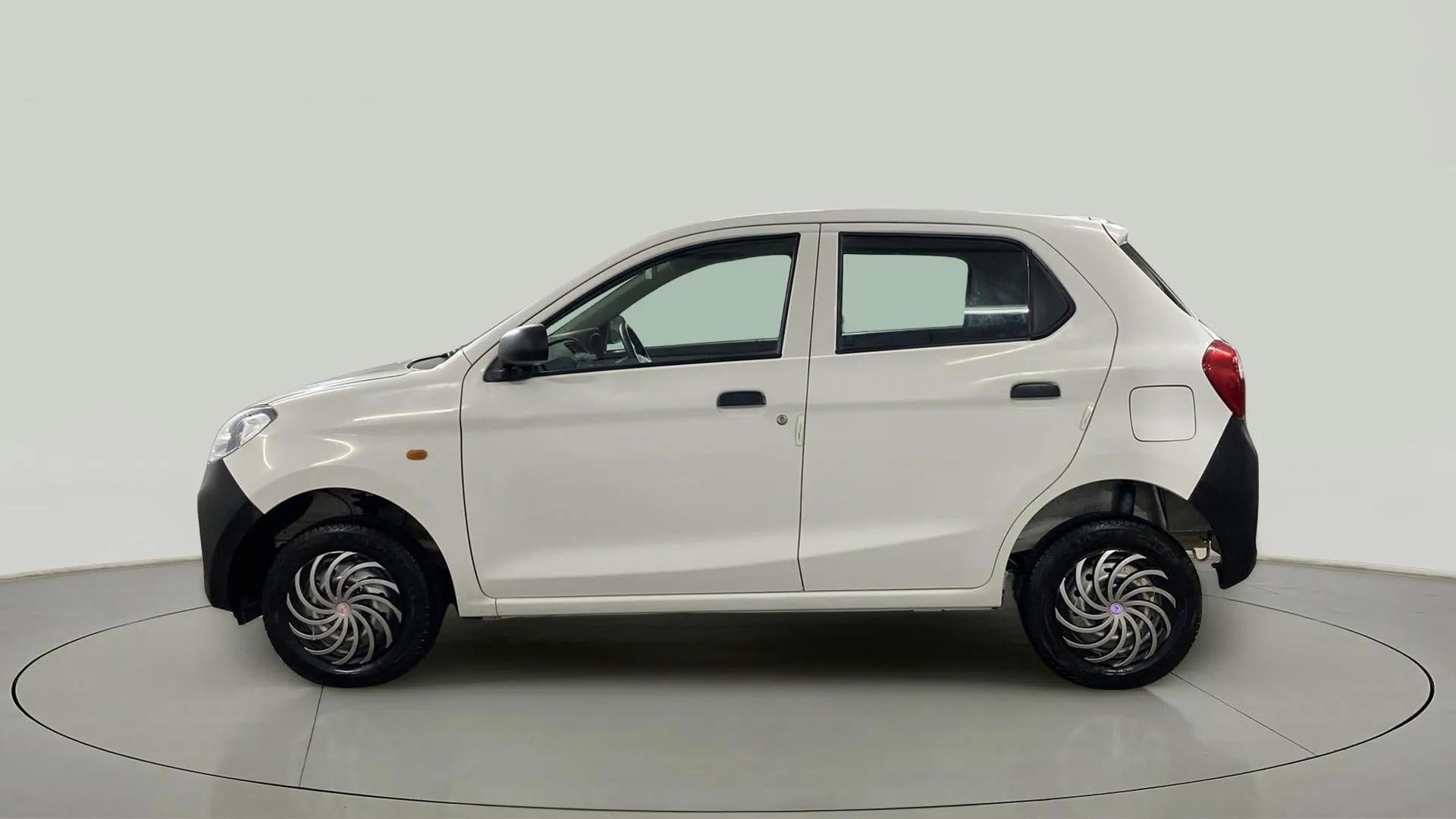 Side view of a Maruti Suzuki Alto K10