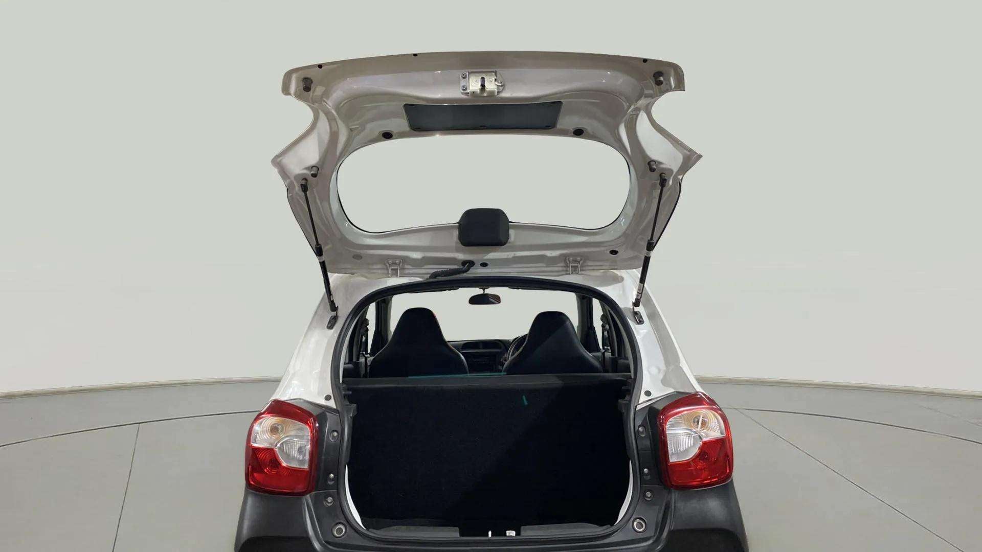 Open boot view of a Maruti Suzuki Alto K10