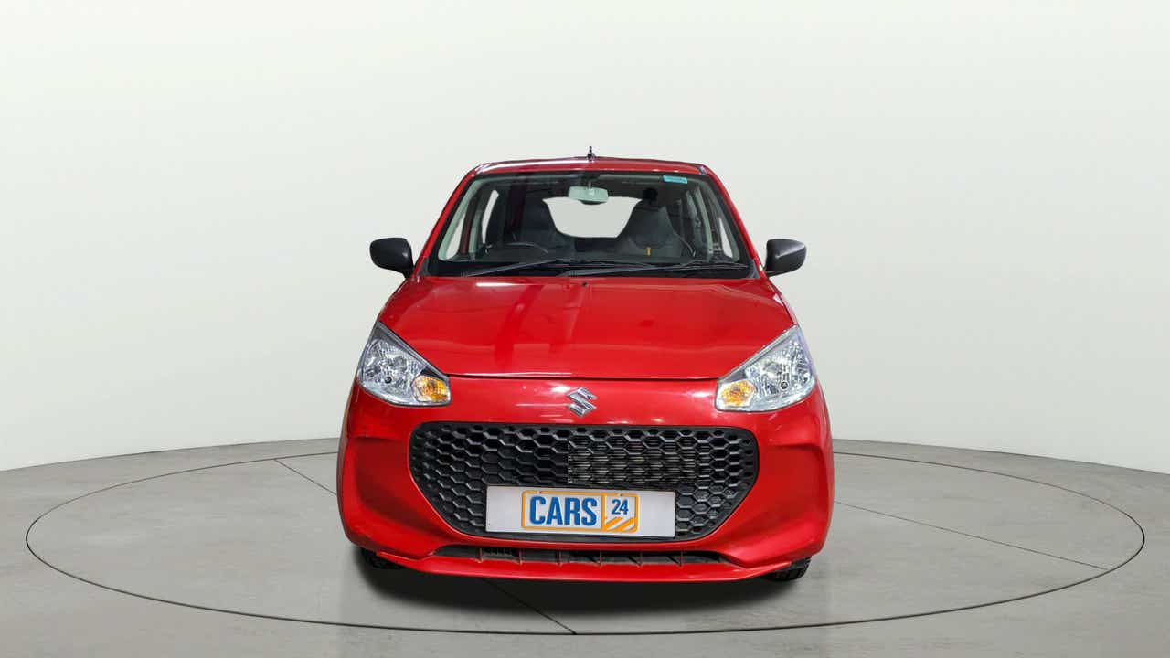 Front view of a Metallic Sizzling Red Maruti Suzuki Alto K10