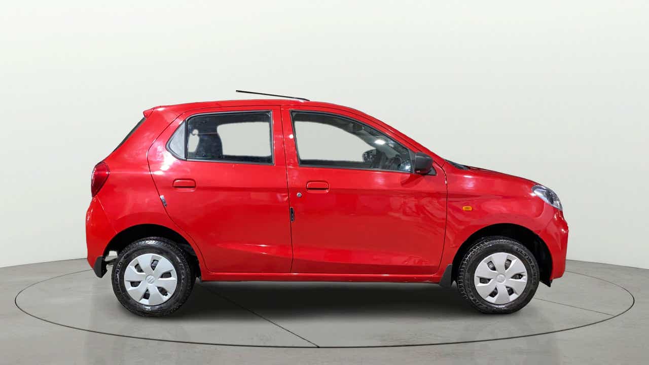 Side view of a Maruti Suzuki Alto K10