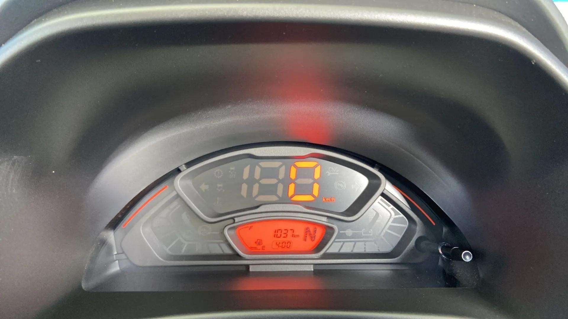Instrument cluster of a Maruti Suzuki Alto K10
