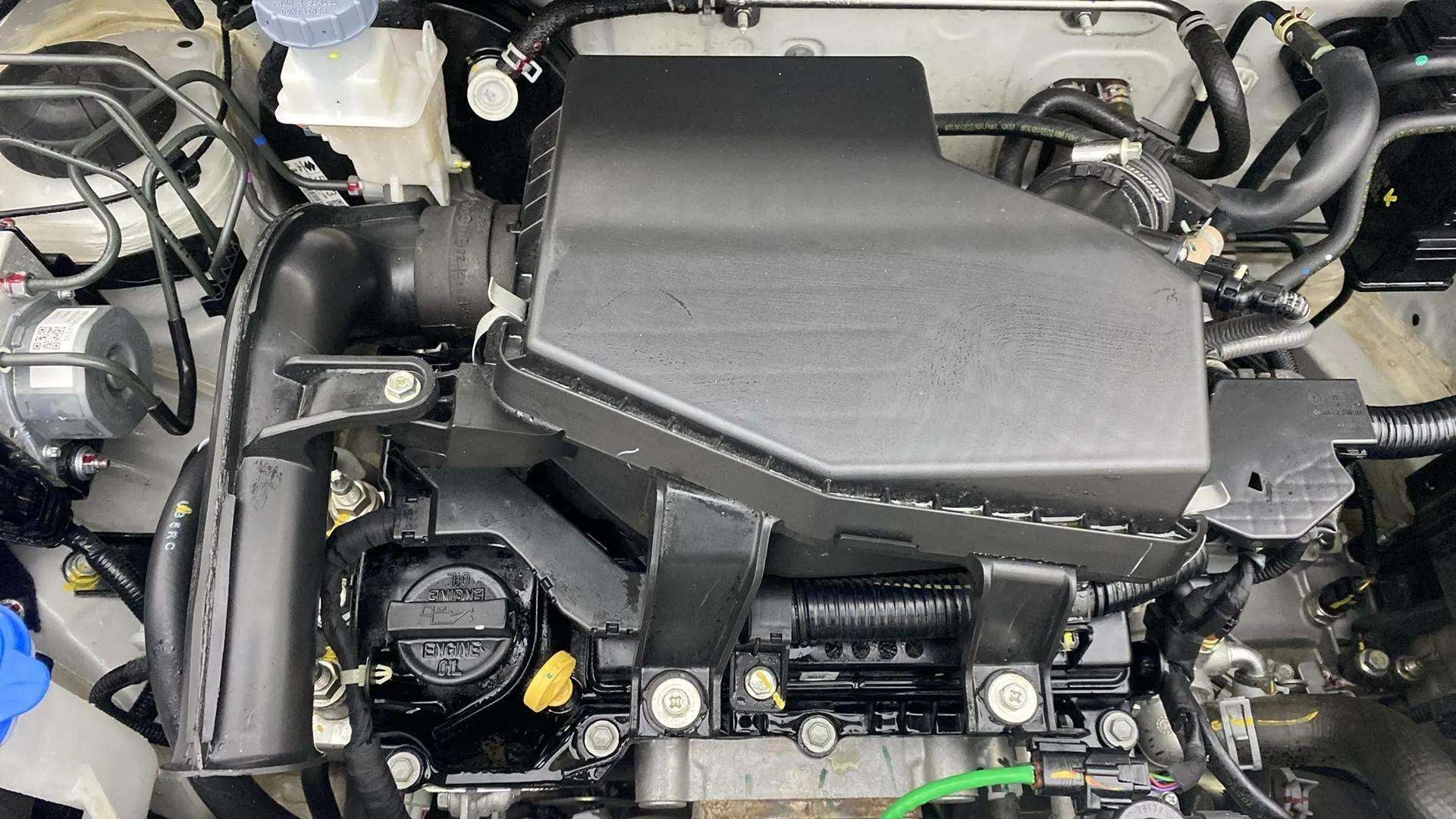 Engine bay view of a Maruti Suzuki Alto K10