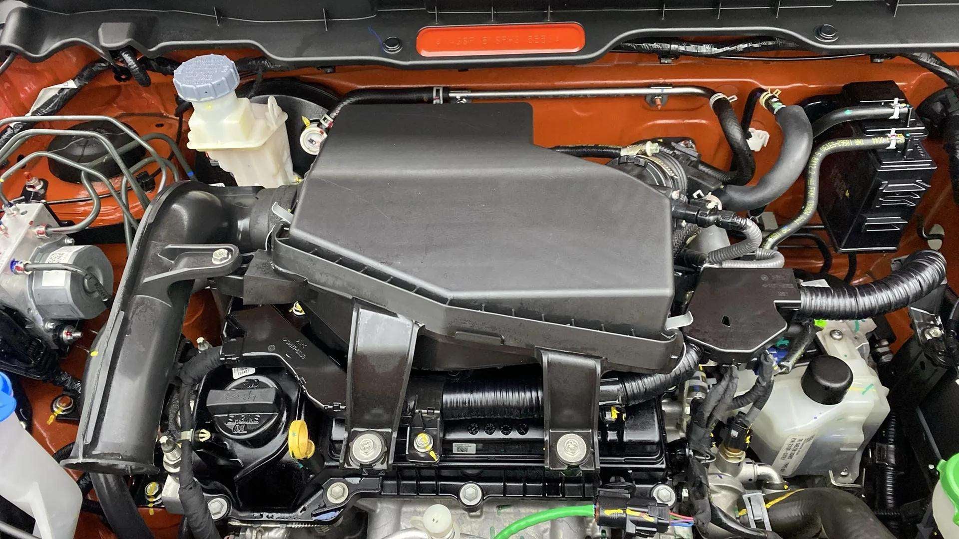 Engine bay view of a Maruti Suzuki Alto K10