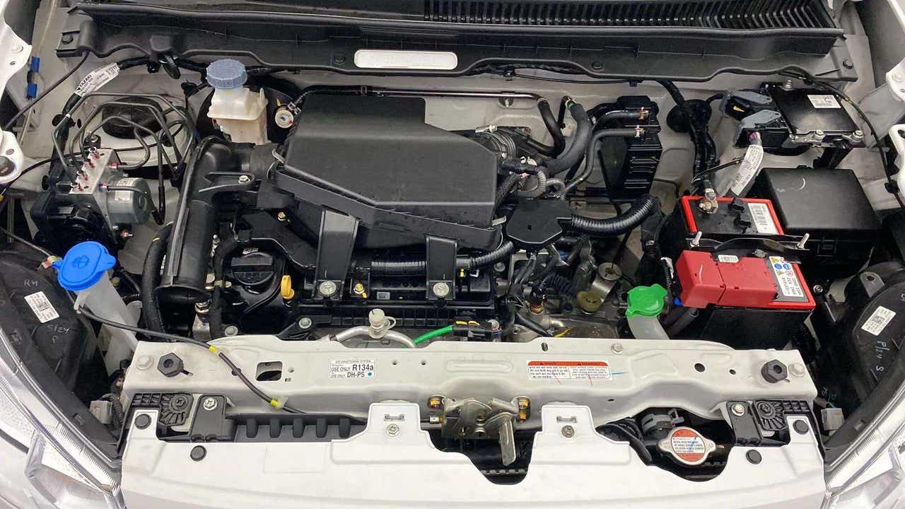 Engine bay of a Maruti Suzuki Alto K10