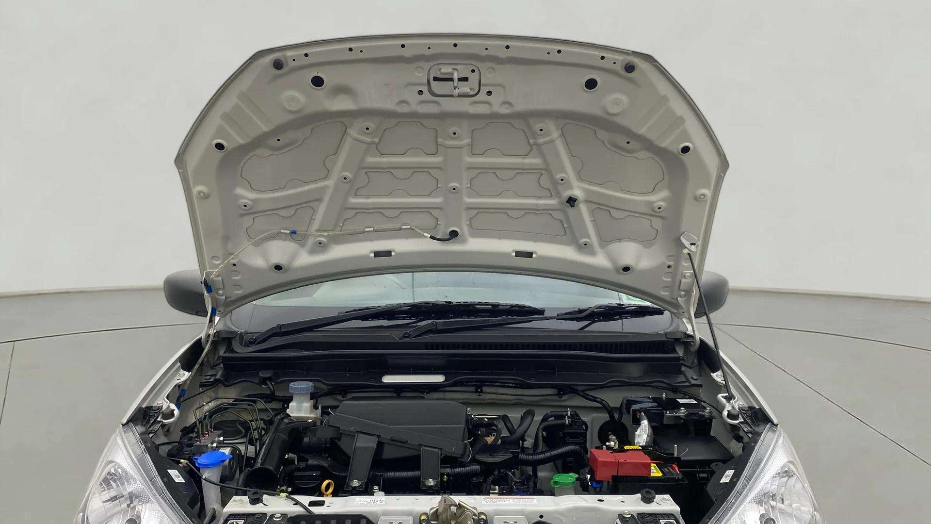 Engine bay view of a Maruti Suzuki Alto K10