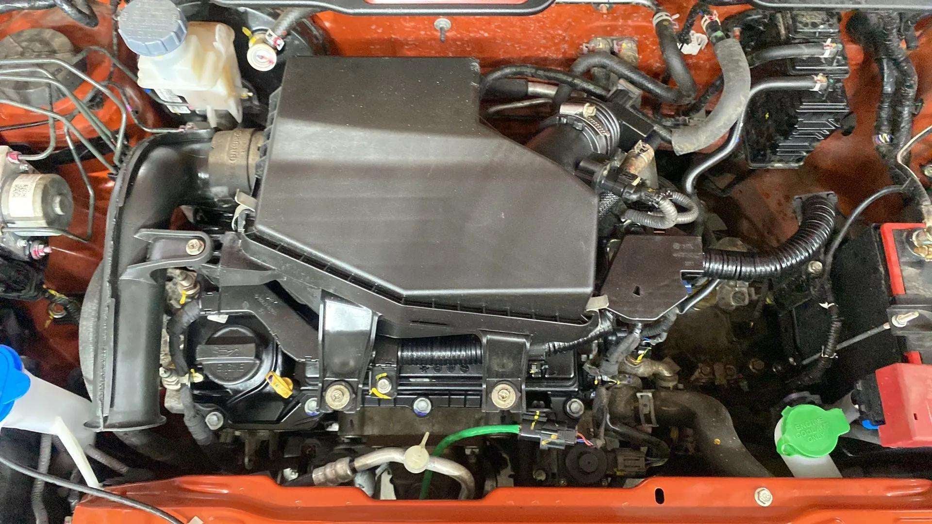 Engine bay view of a Maruti Suzuki Alto K10