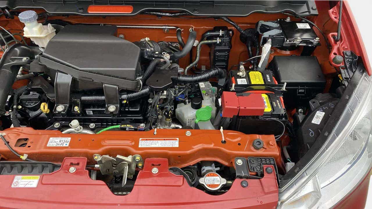 Engine bay of a Maruti Suzuki Alto K10