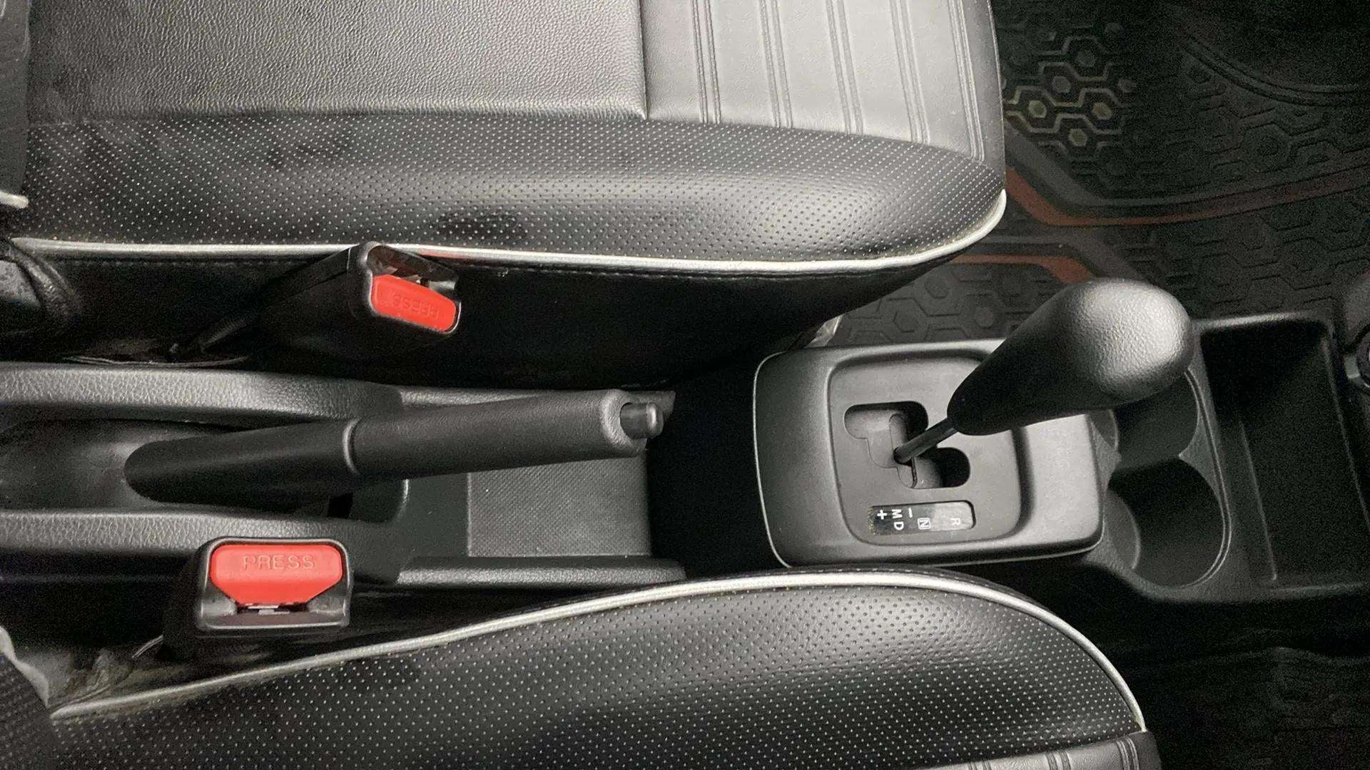 Center console and gear shifter of a Maruti Suzuki Alto K10