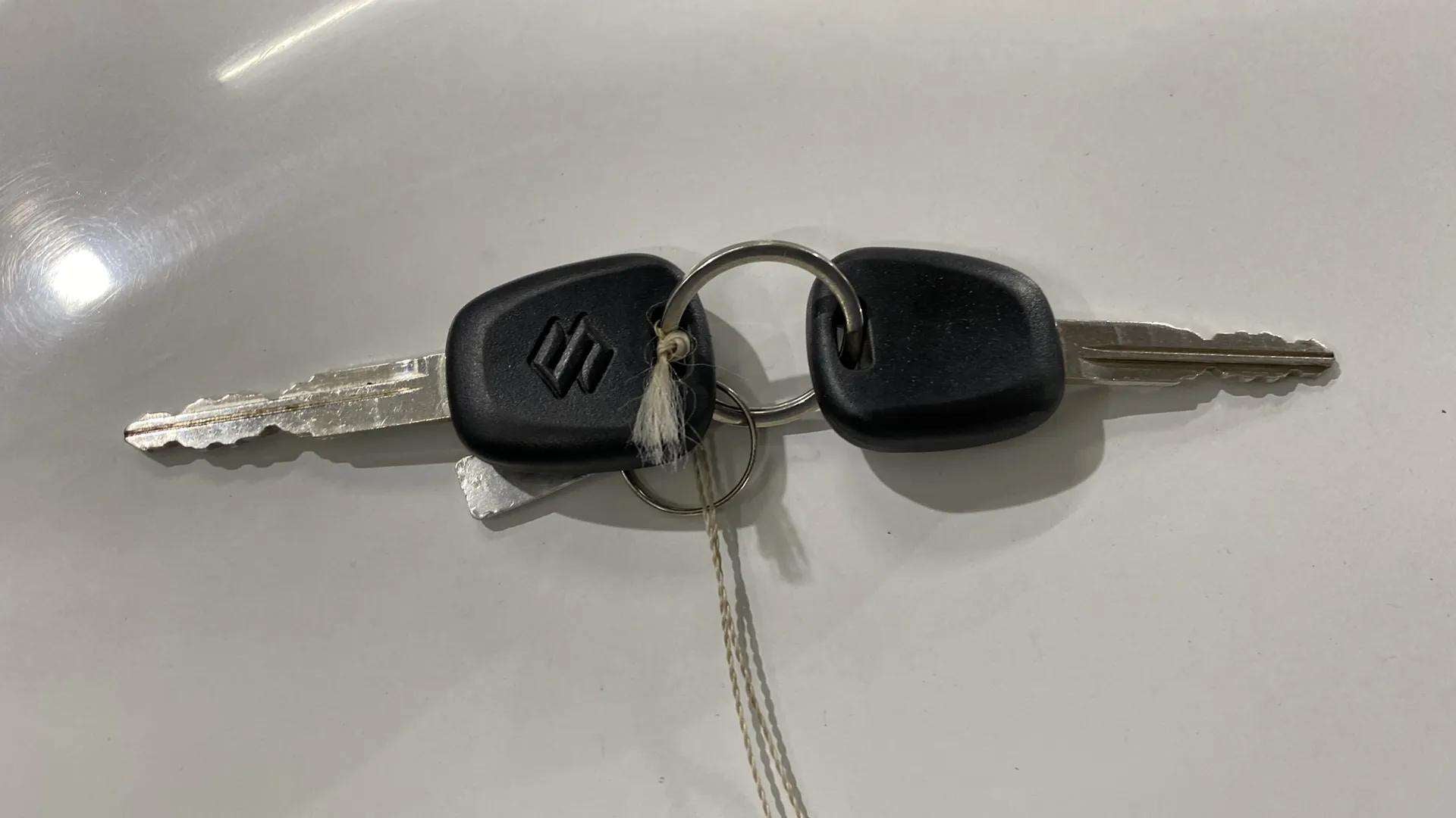 Car key set of a Maruti Suzuki Alto K10