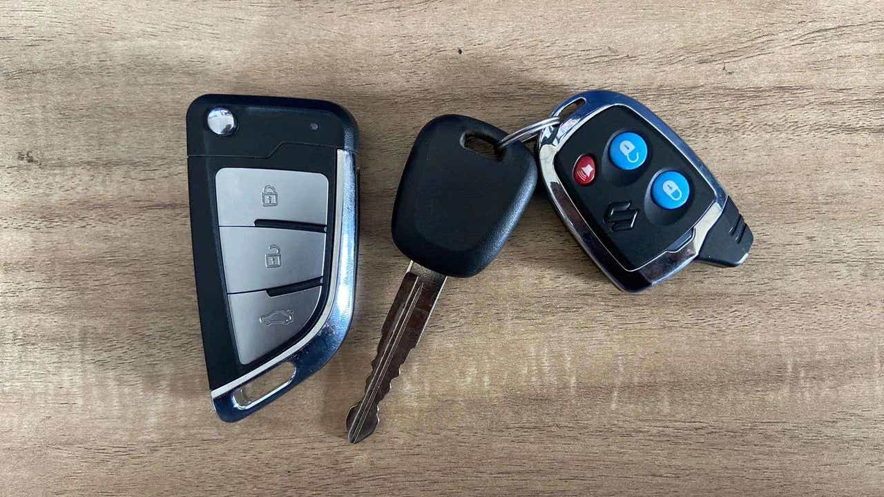 Car keys and remotes for a Maruti Suzuki Alto K10