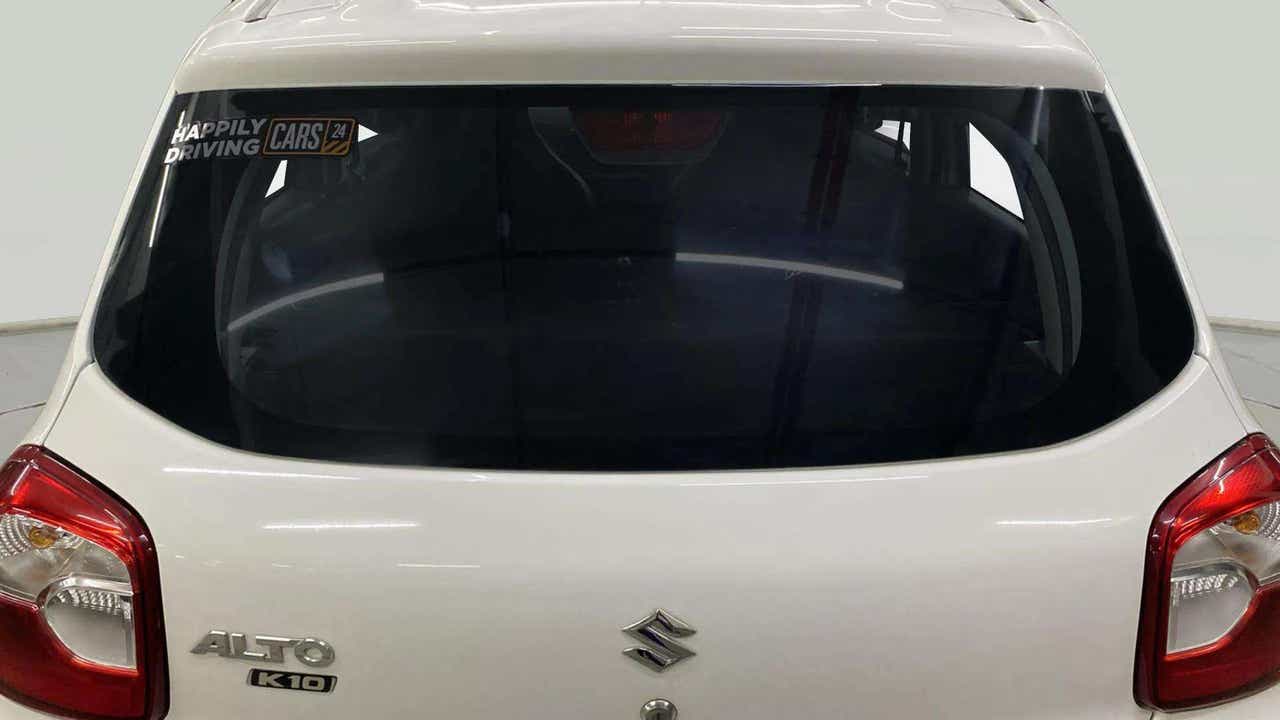 Rear view of a maruti suzuki alto k10