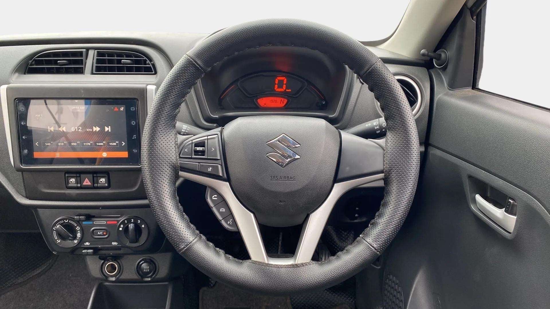 Dashboard and steering wheel of a Maruti Suzuki Alto K10