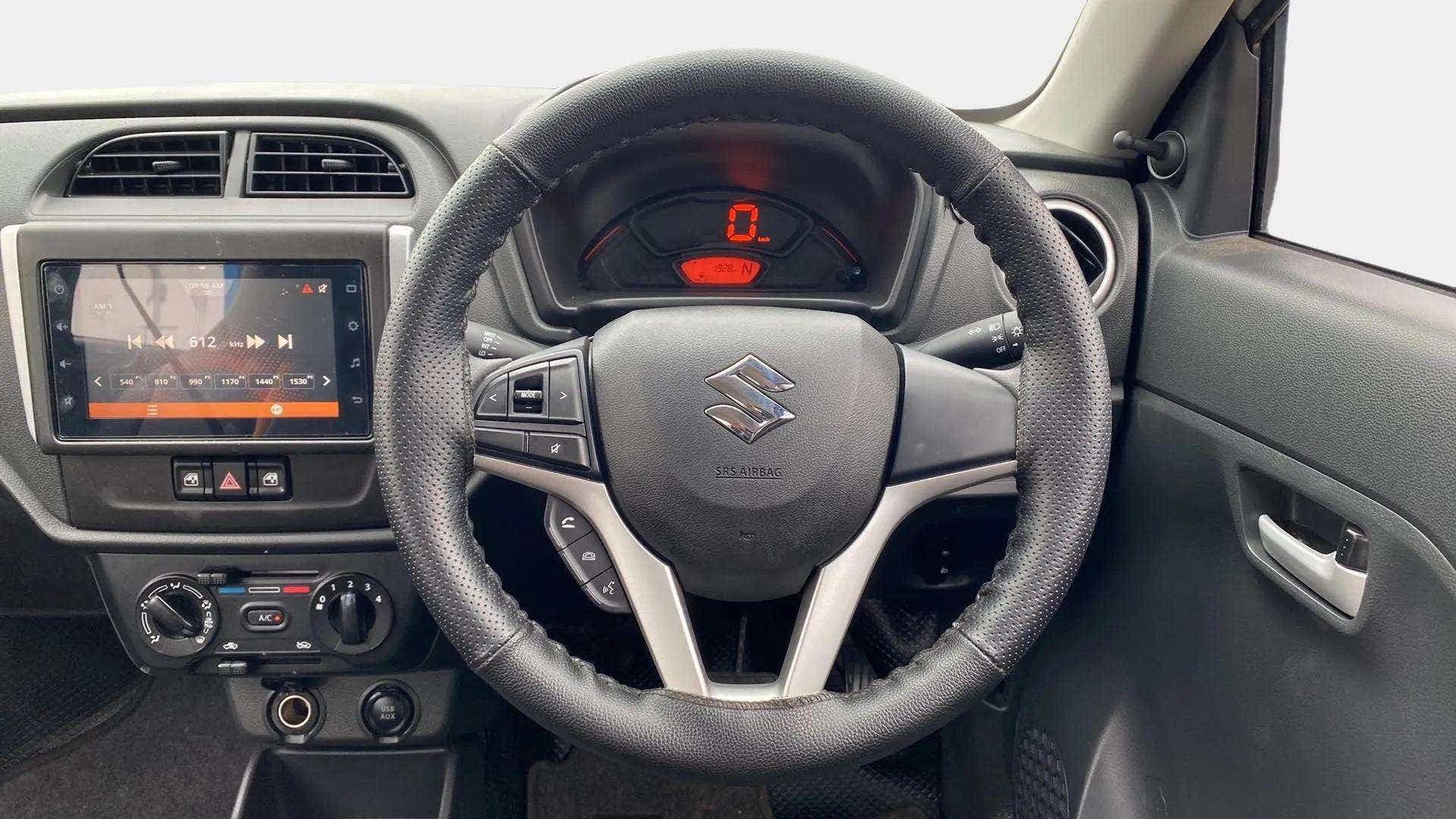 Dashboard and steering wheel of a Maruti Suzuki Alto K10