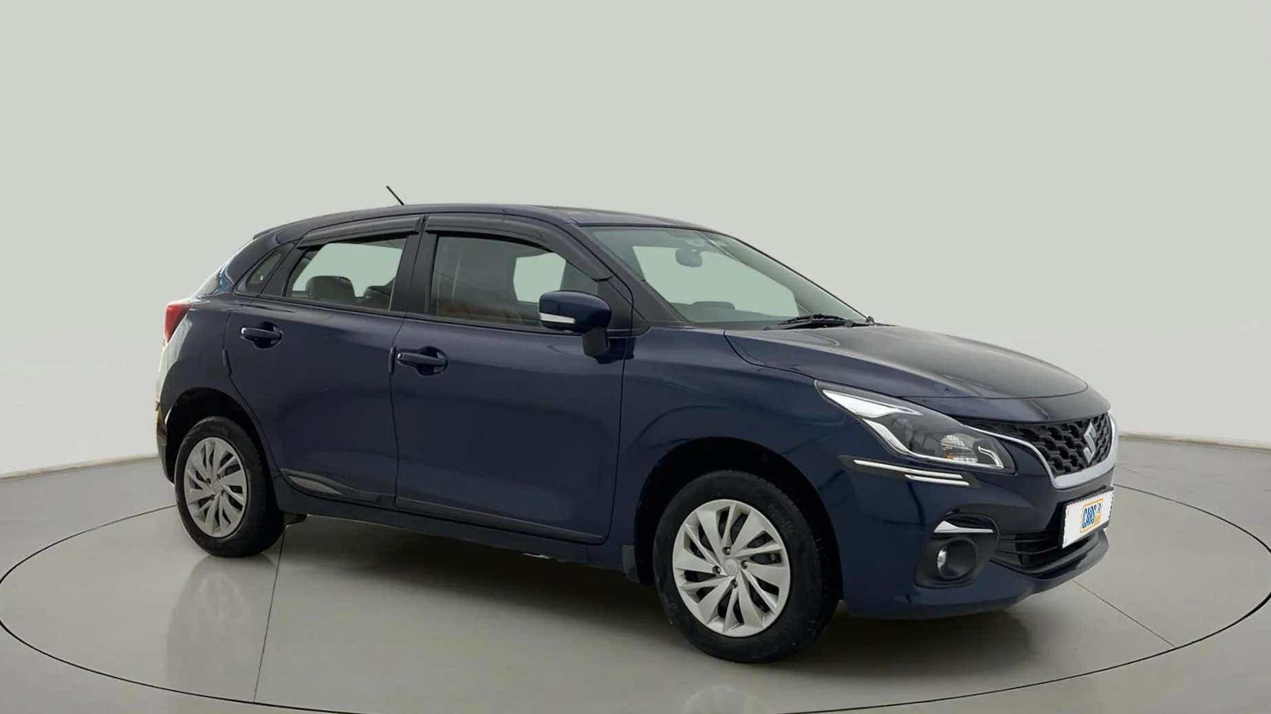 Front side view of a Maruti Suzuki Baleno